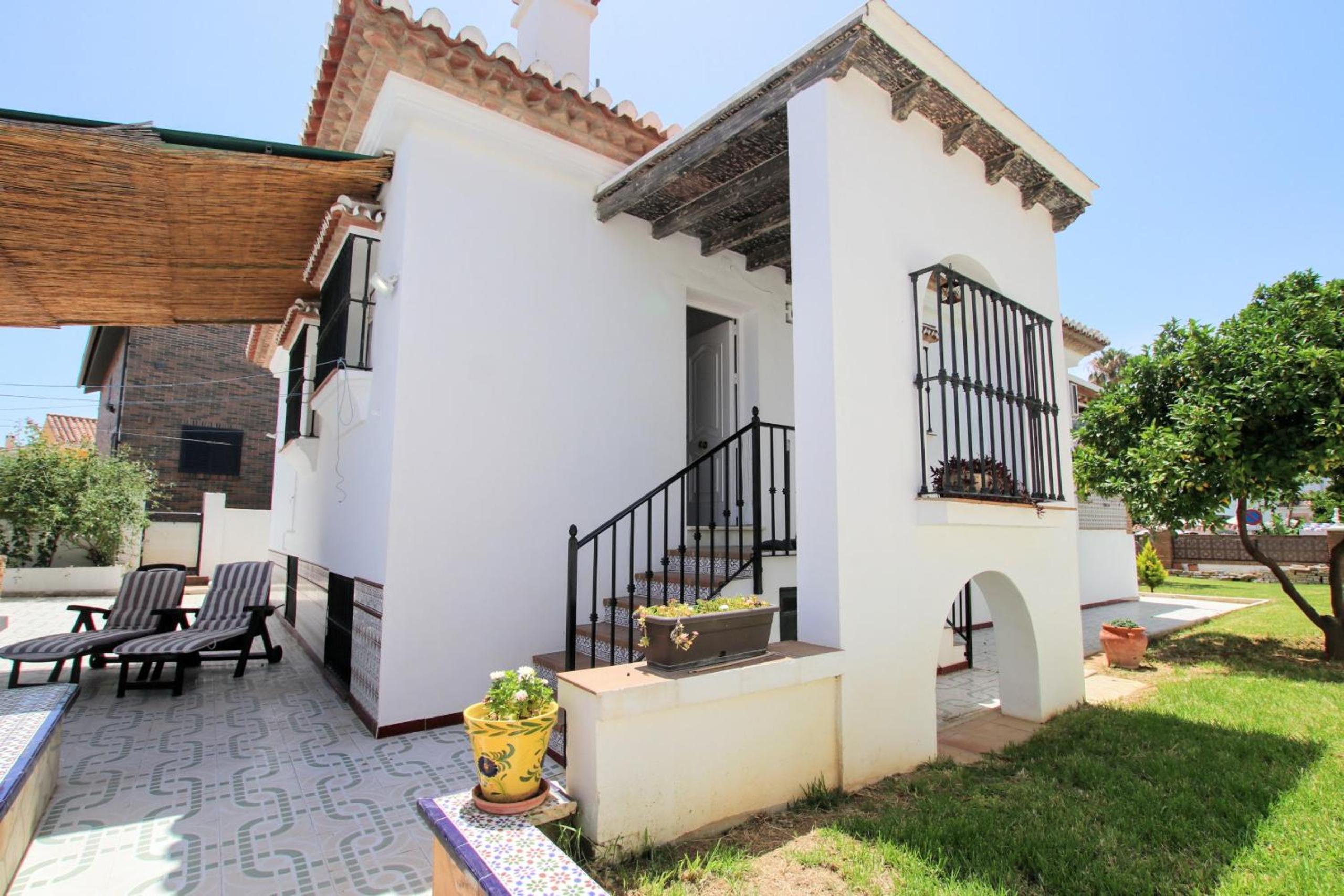 TESS Villa Retamar view 3