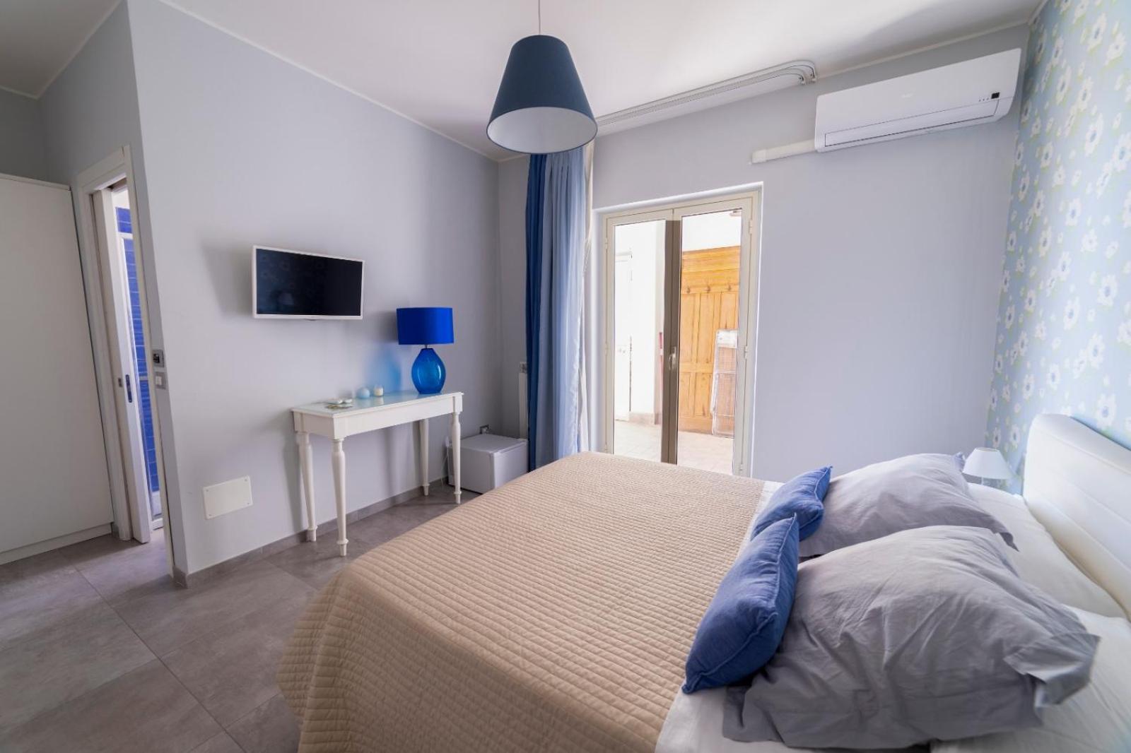 Catania Vacations - BB Attico 160 - Property Image 18