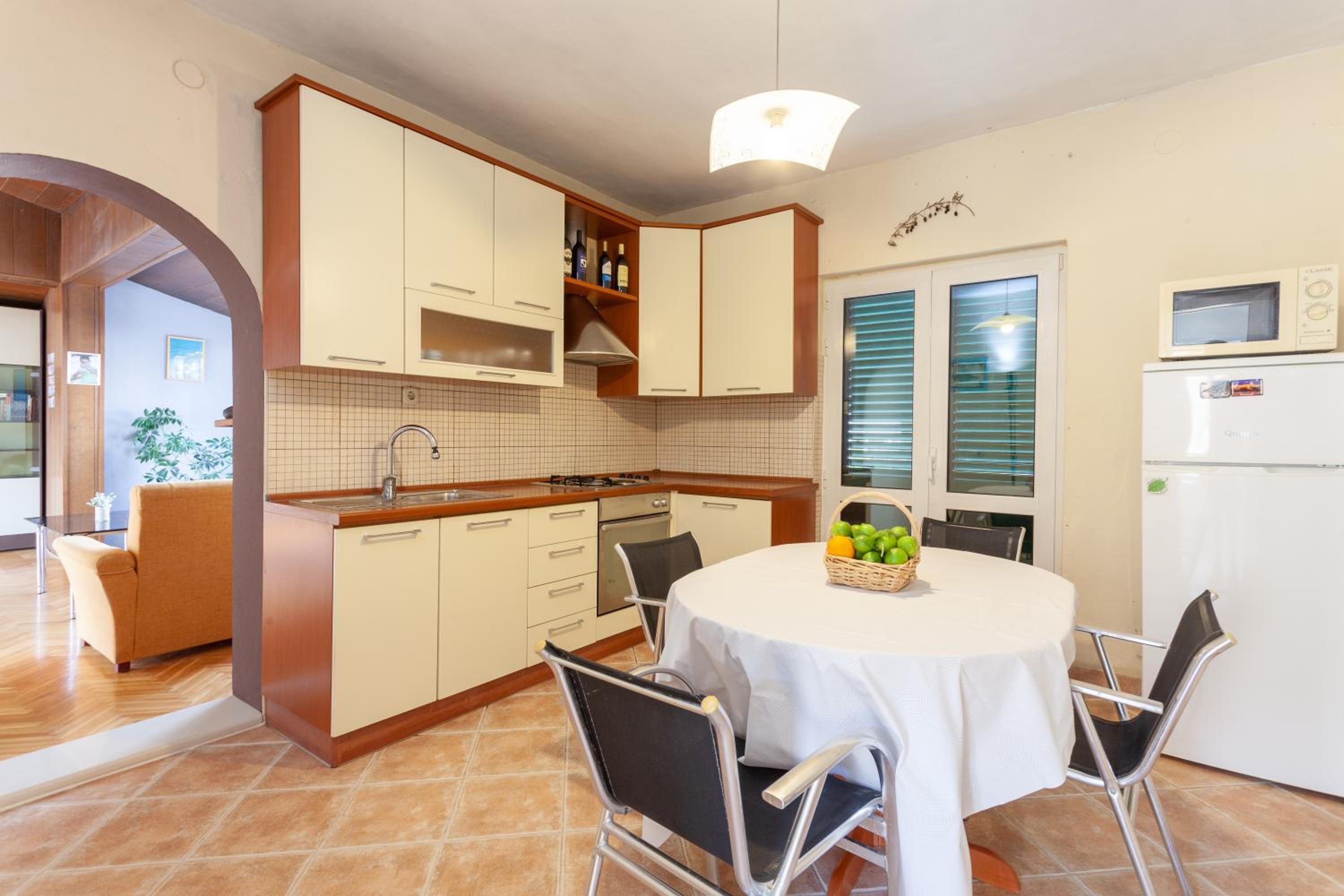 Sea and Lemon Tree apartment view 4