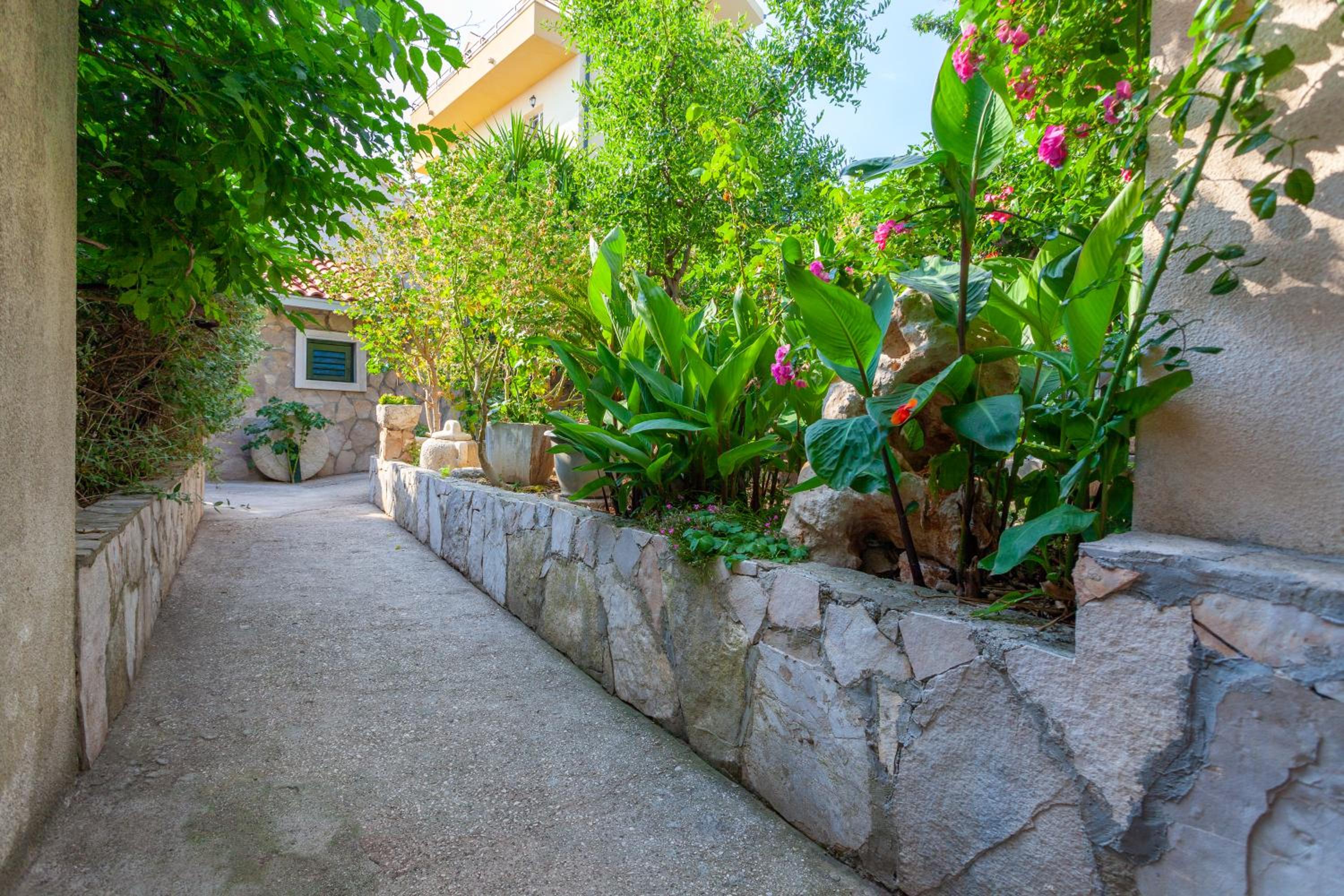 Sea and Lemon Tree apartment view 2