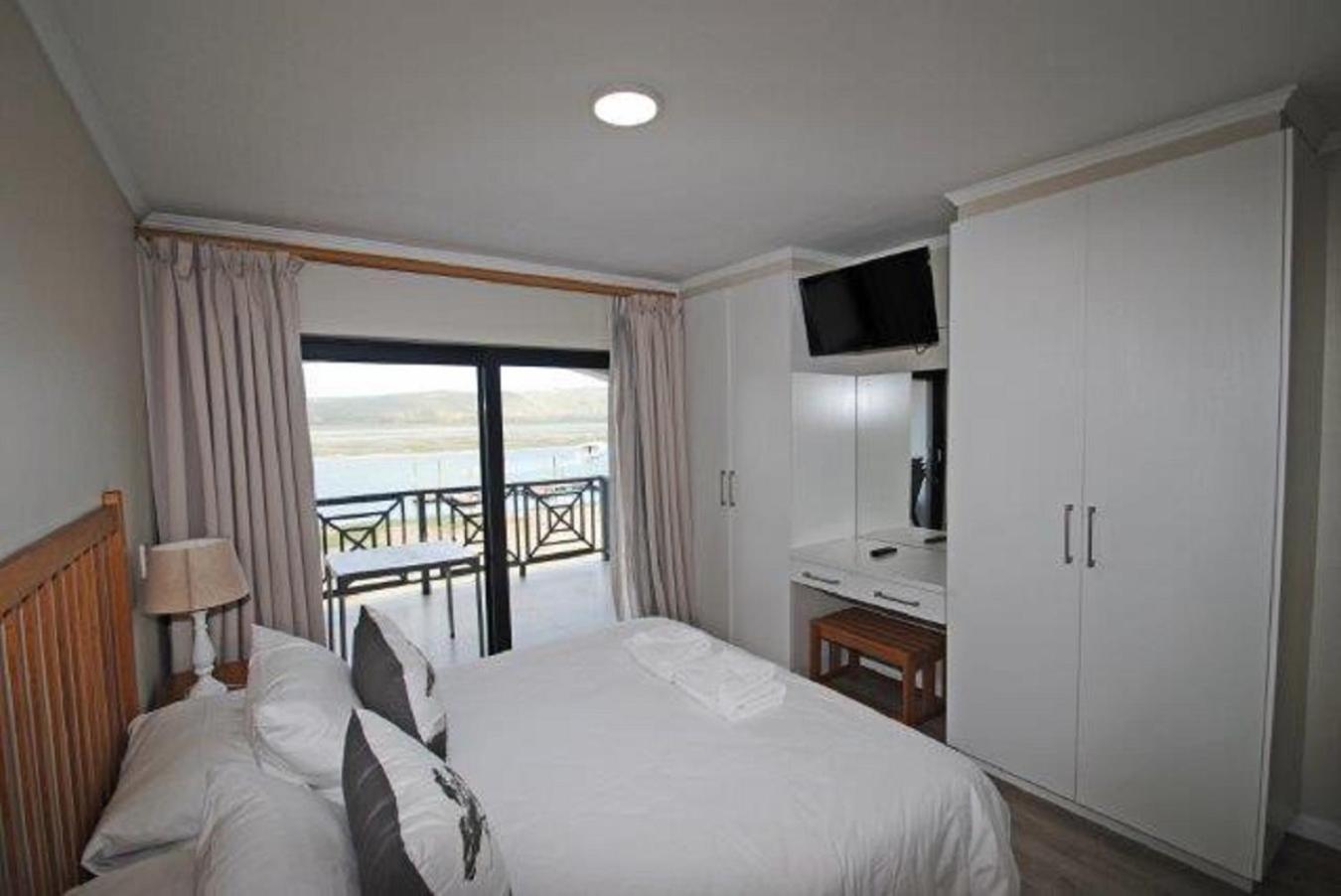 Laguna Grove Holiday Rentals