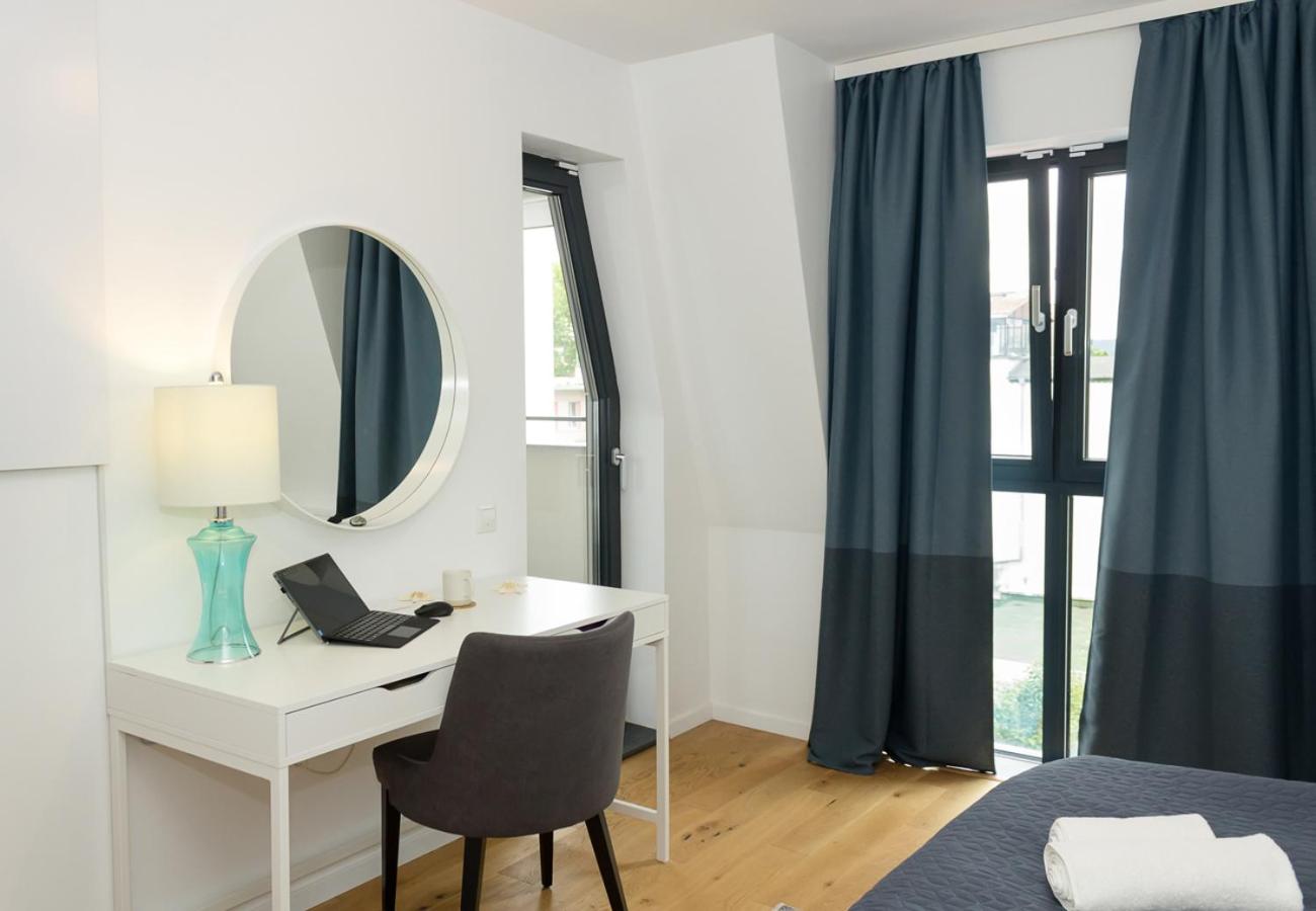 Sea&City Deluxe Apartment - Top Center Varna by Flat Mаnager
