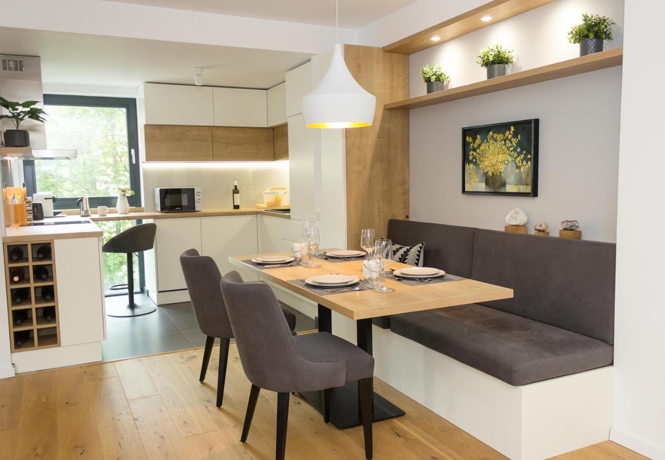 Sea&City Deluxe Apartment - Top Center Varna by Flat Mаnager