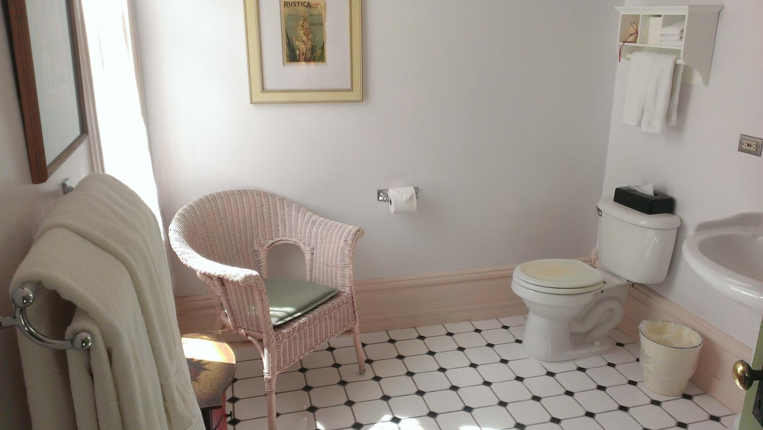 Photo 12