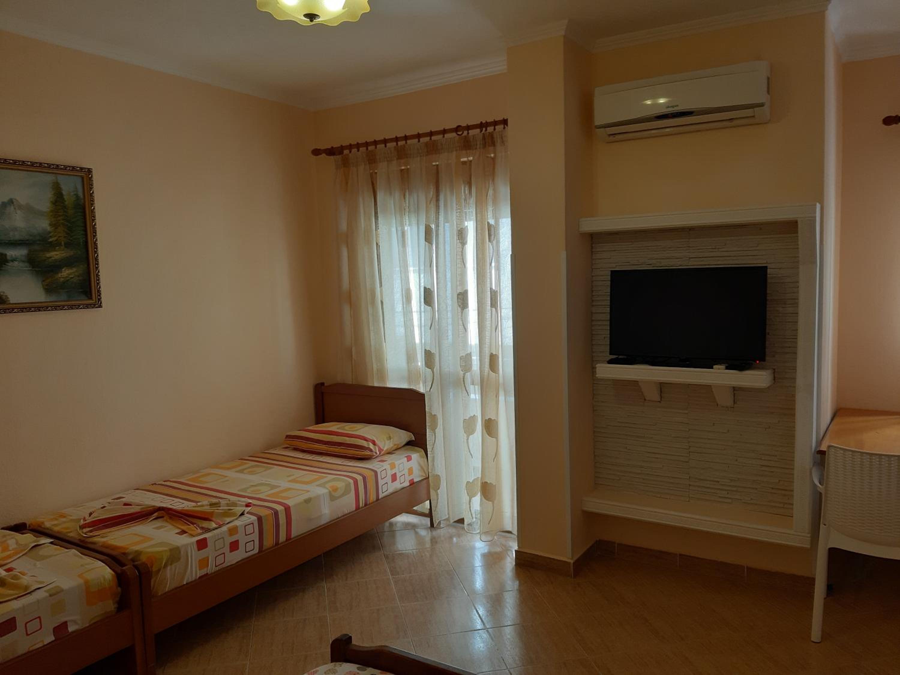 Amras house