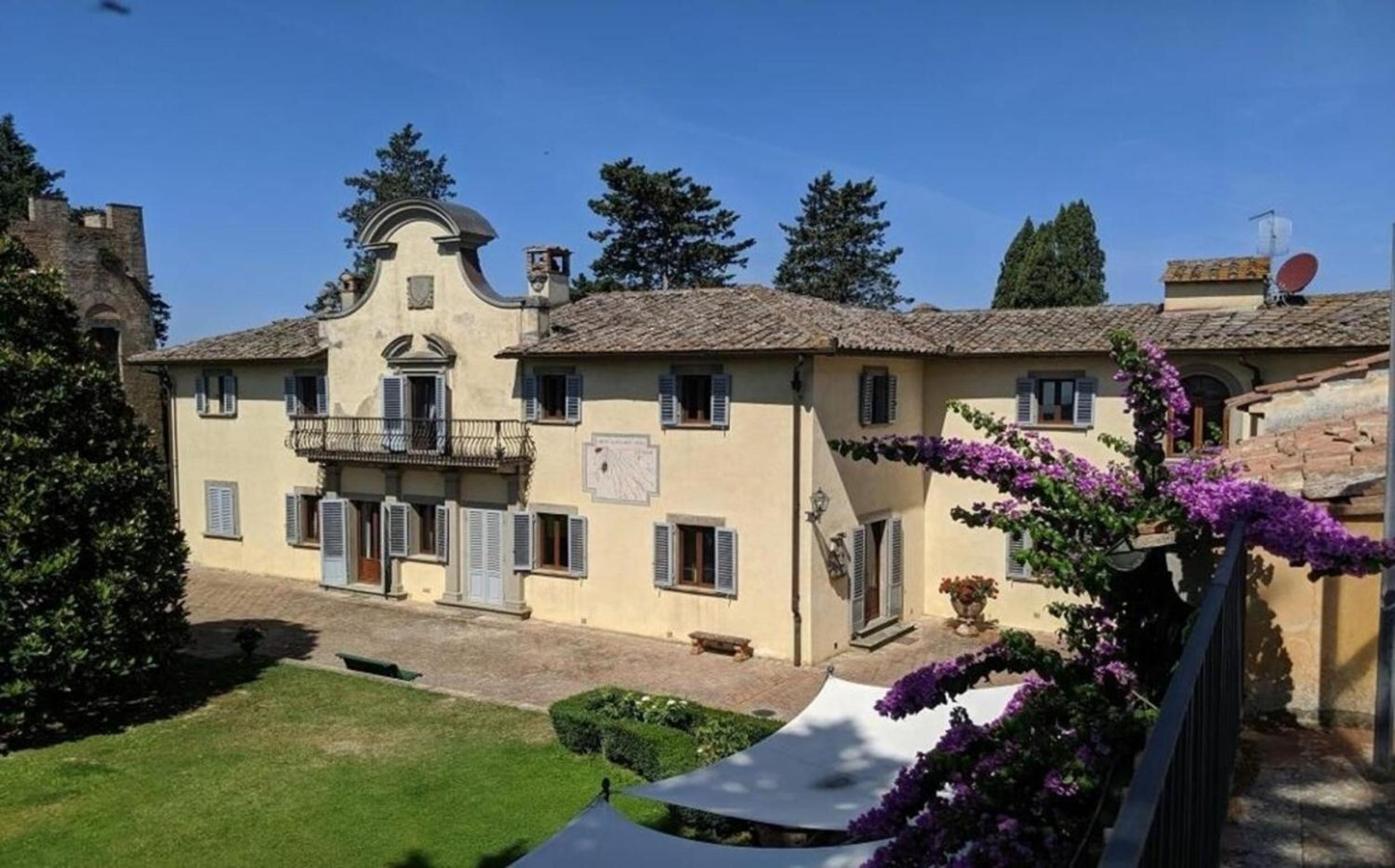 Castello di Renai view 5