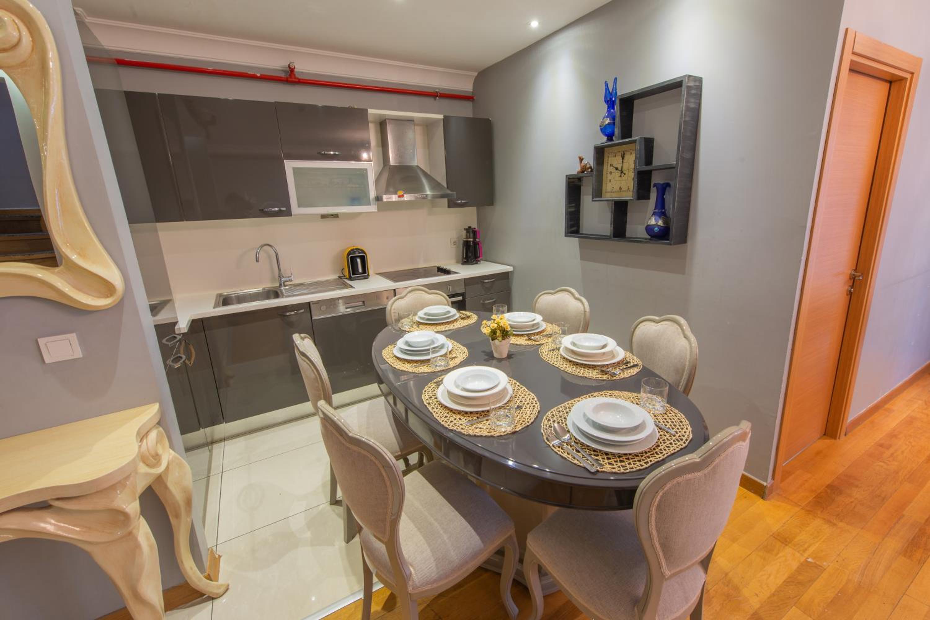 CTS Elysium Residence Taksim
