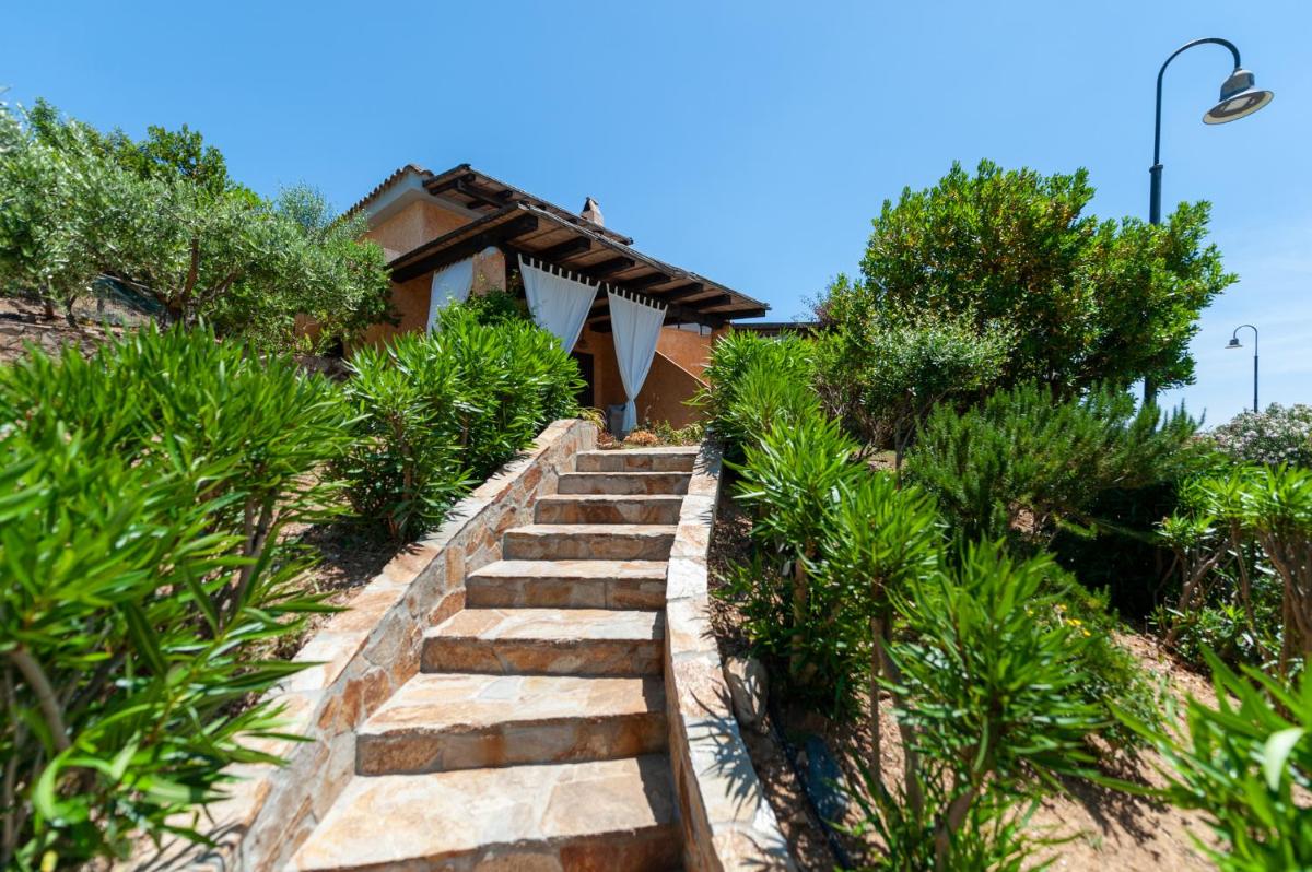 Villa Barbara - Near Chia Beach photo 4