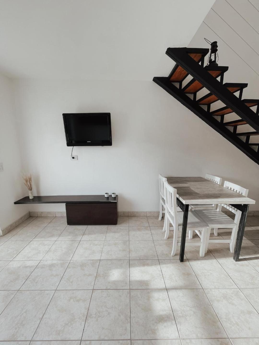 Departamento Esquel en Esquel — hotel room