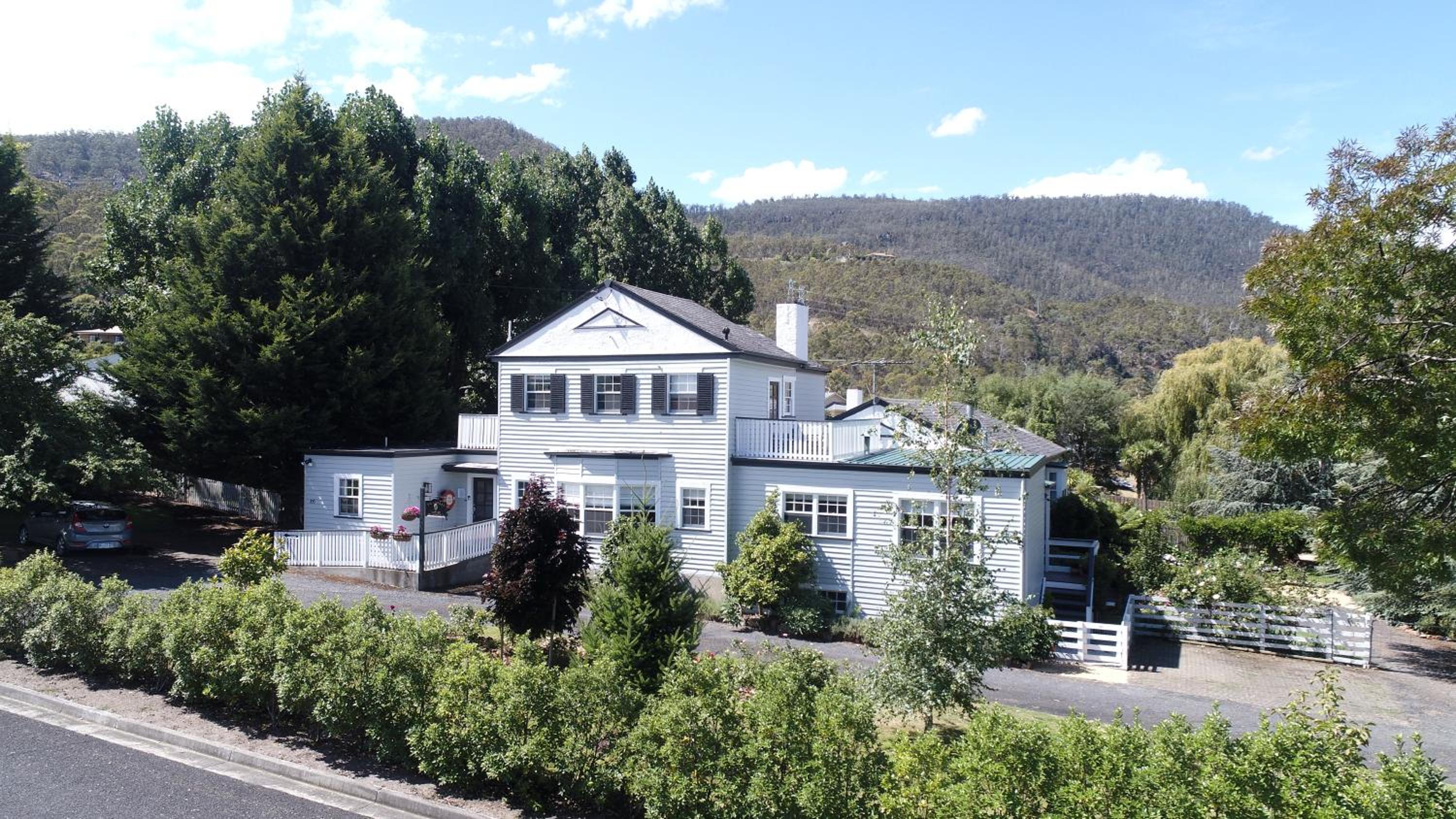 Explorers Lodge