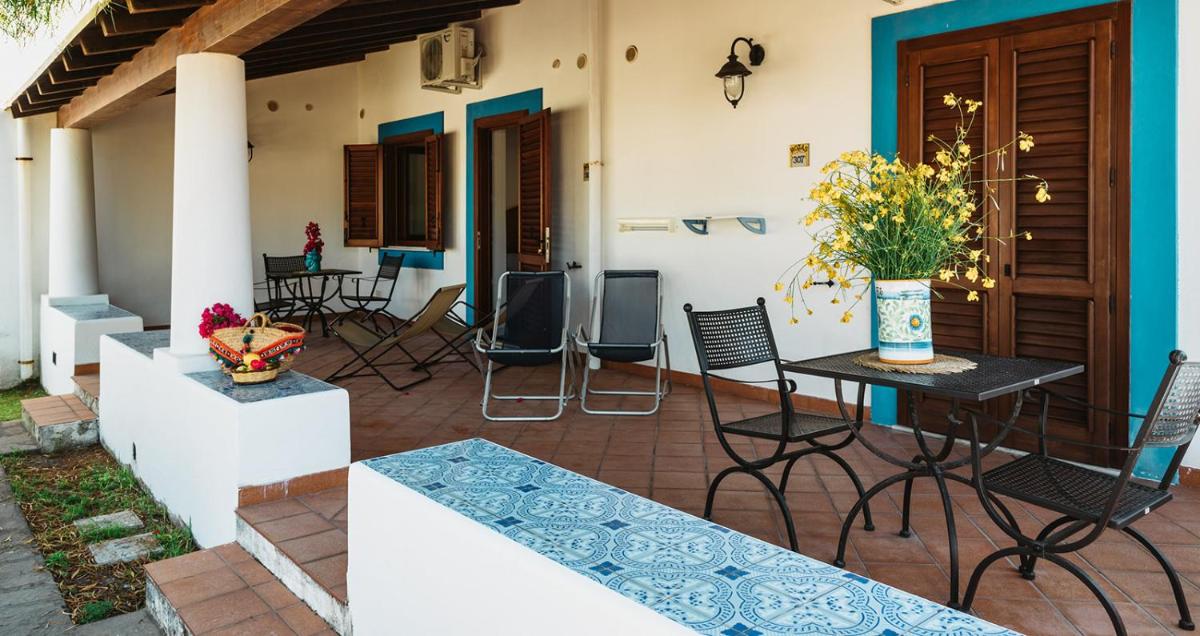 outdoor BBQ area