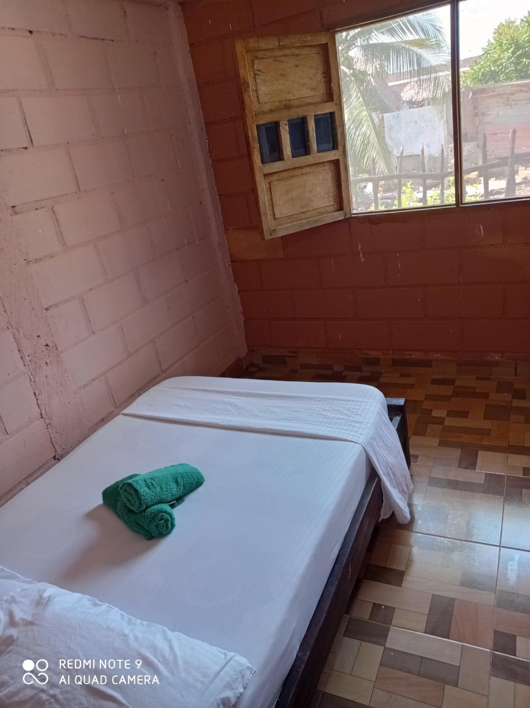 HOSTAL BELLEZA TROPICAL