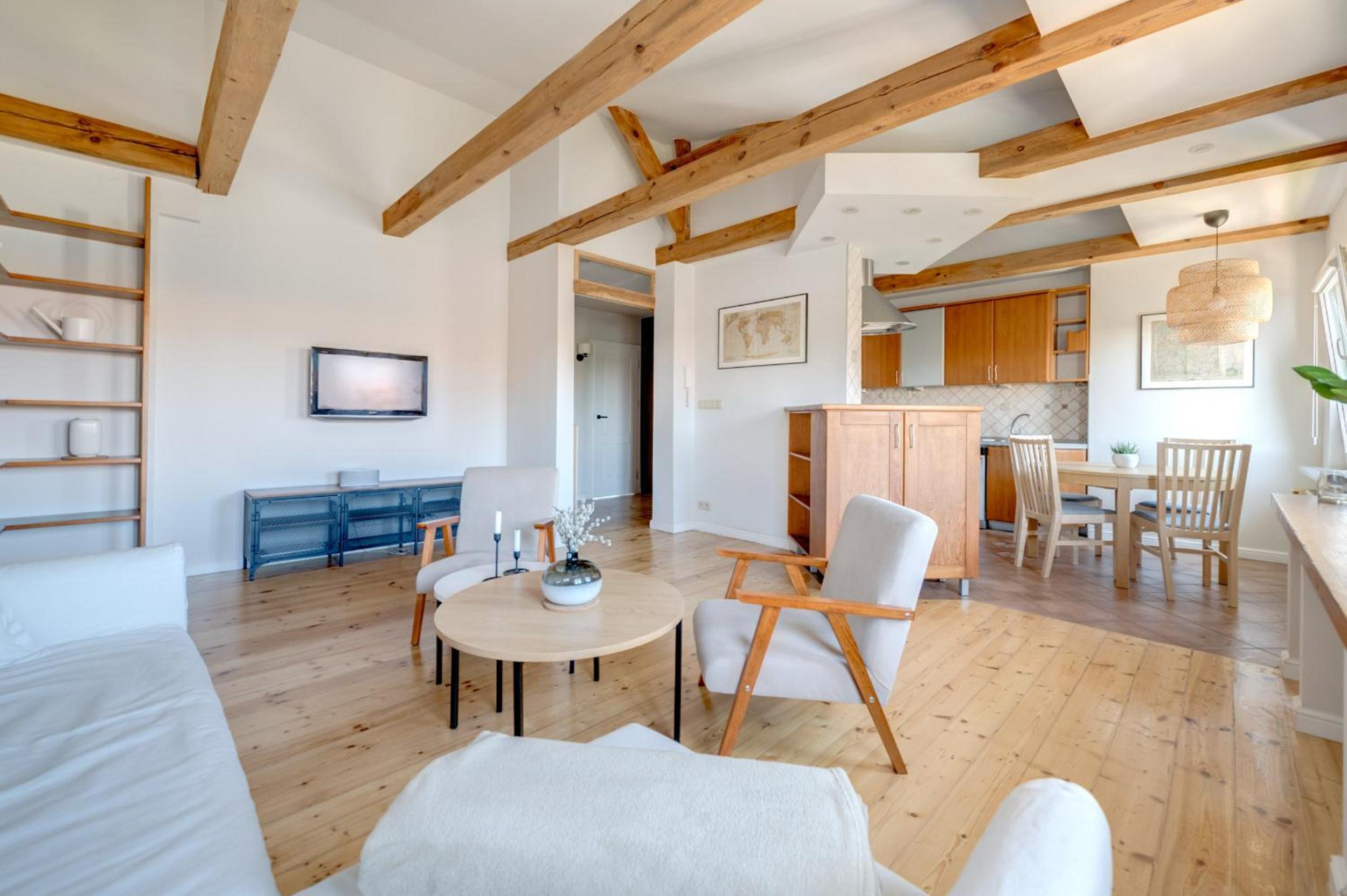 DR Apartments - Bandera view 4