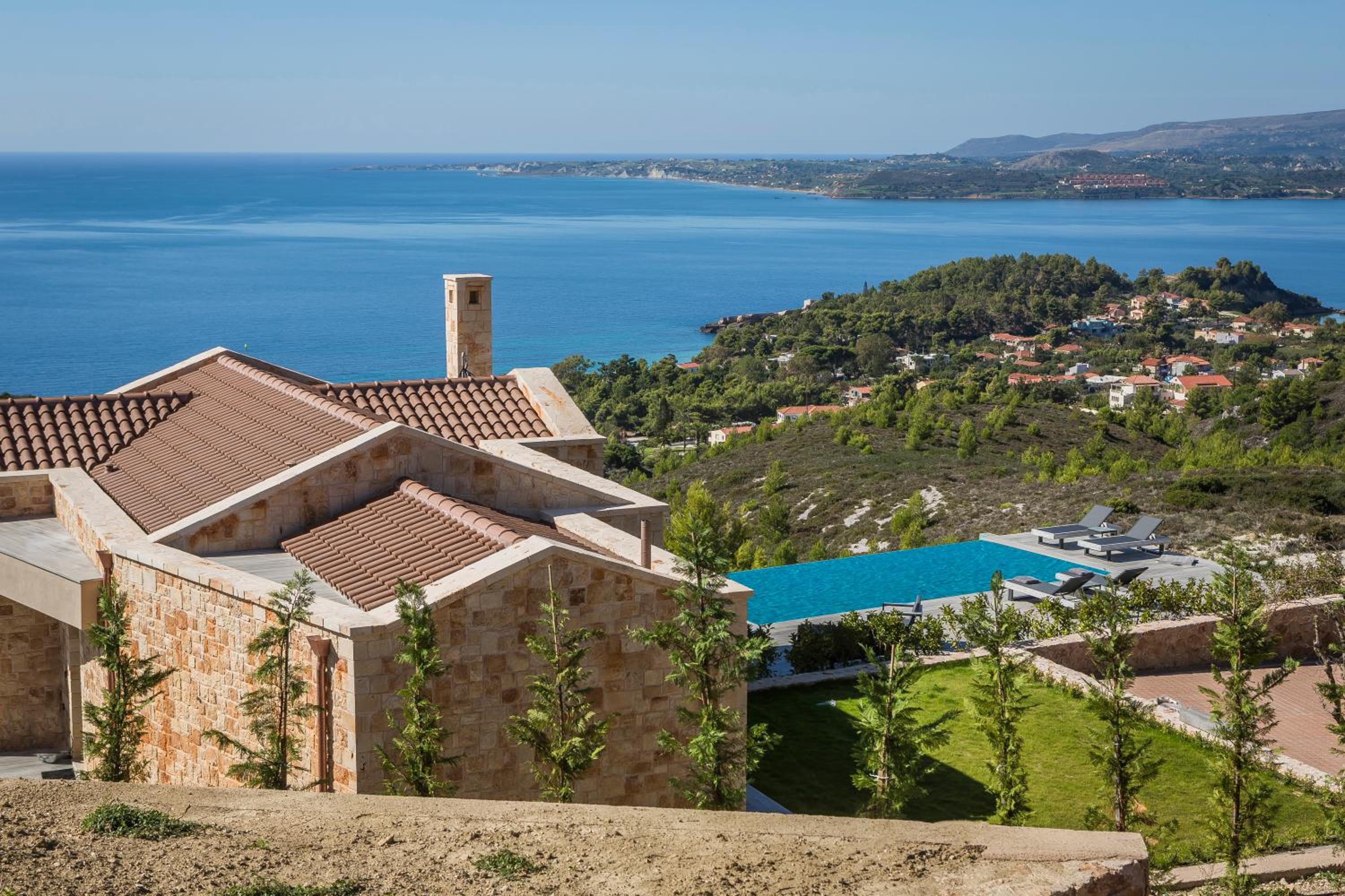 Hotel Narcissos Villa - Image 1