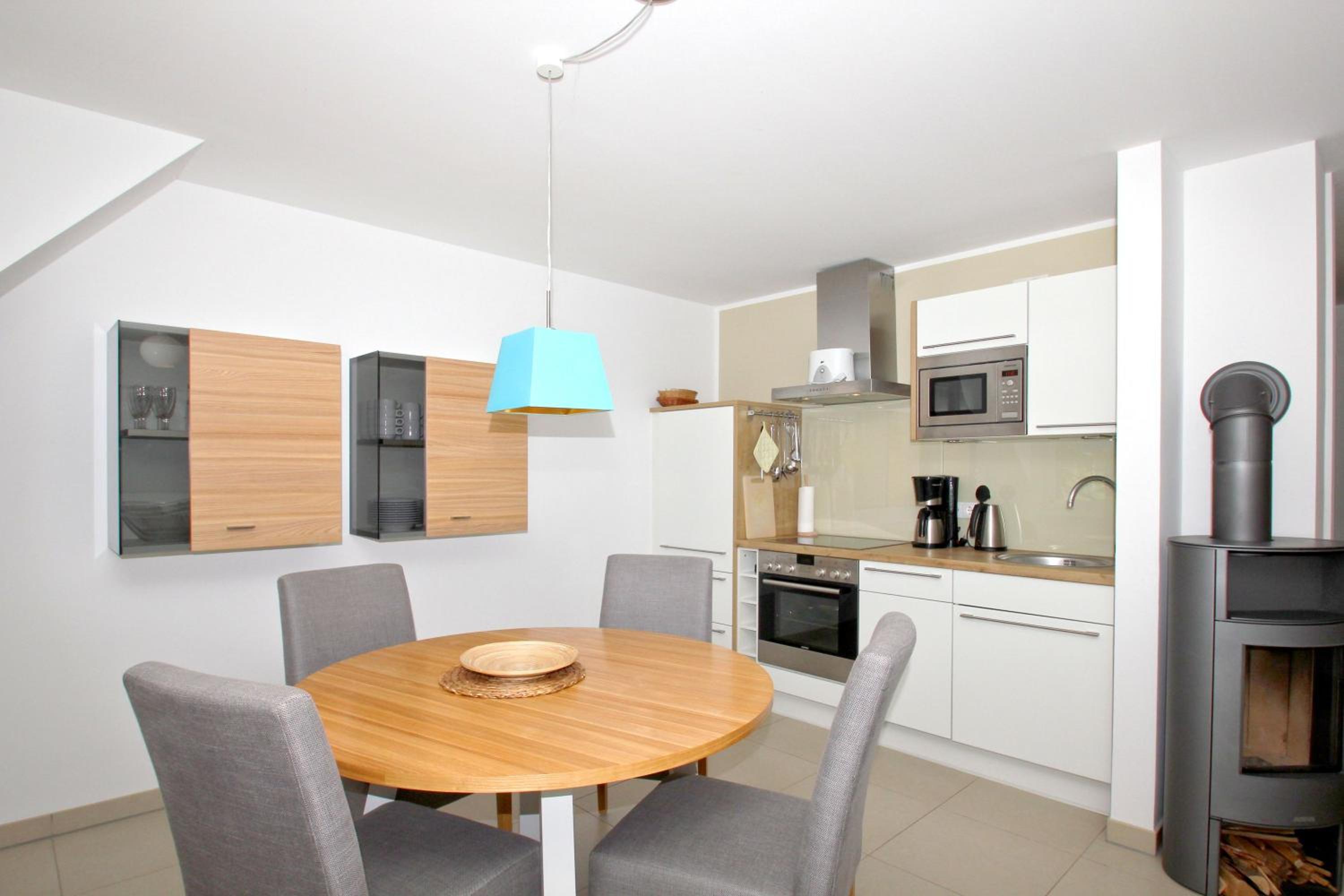 Strandresort Rex Rugia Ferienwohnung 30-6 mit gratis Sauna- und Schwimmbadnutzung im AHOI Sellin view 5