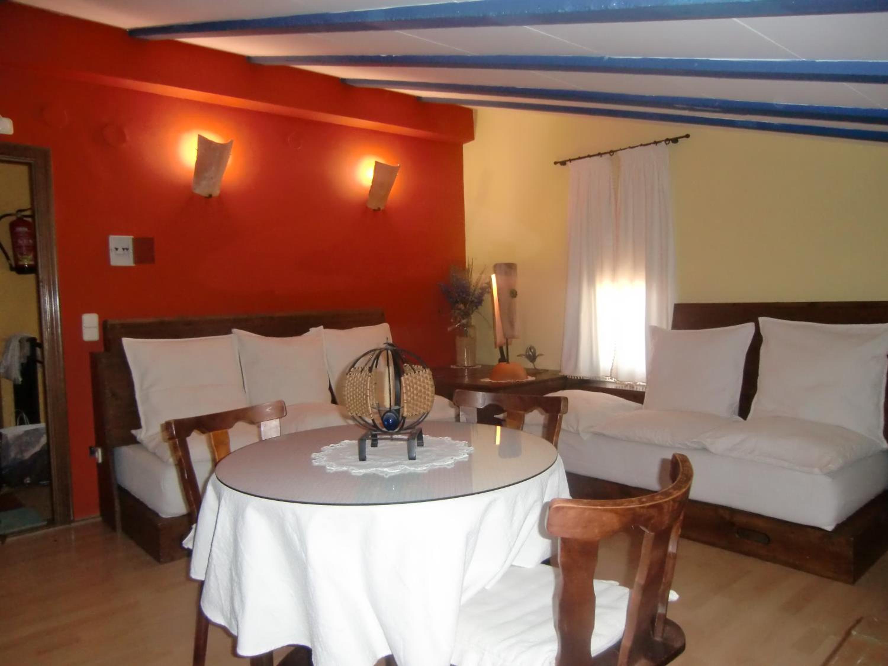 Casa Rural Jose Trullenque view 3