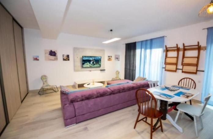 Marco Apartment Marina Surf Residence view 4