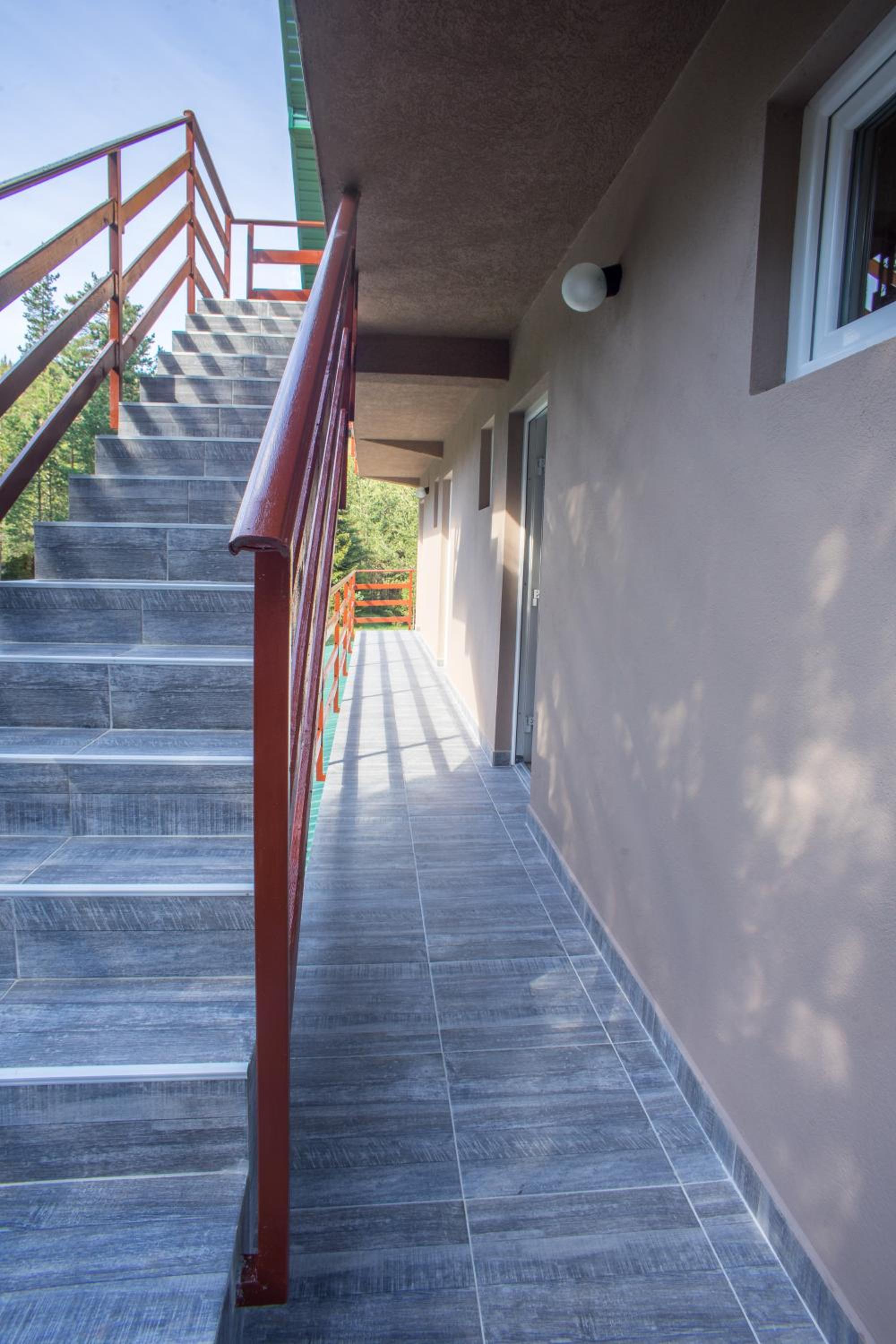 Photo 38