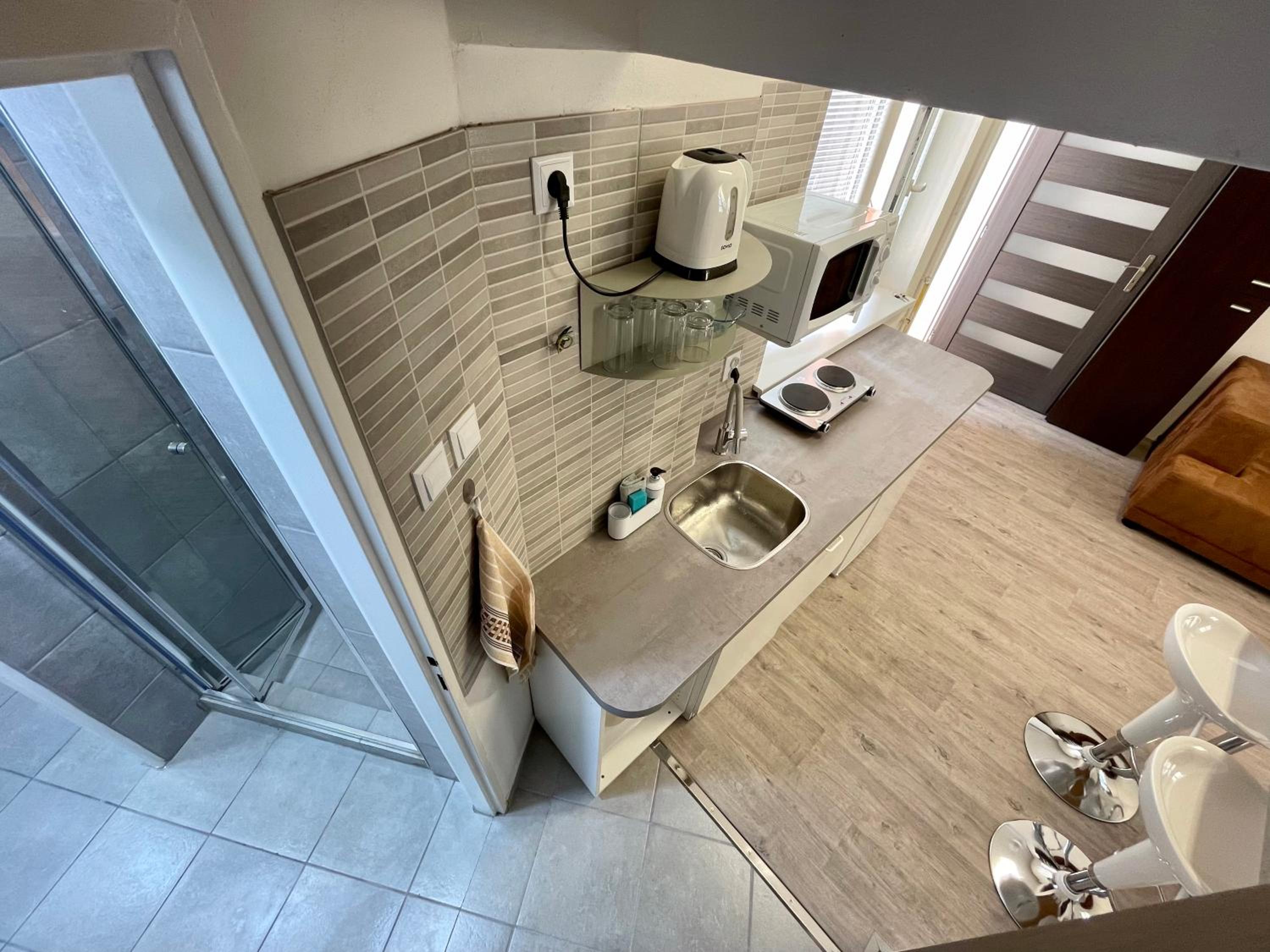 U Bývalé Pošty en Děčín — kitchen