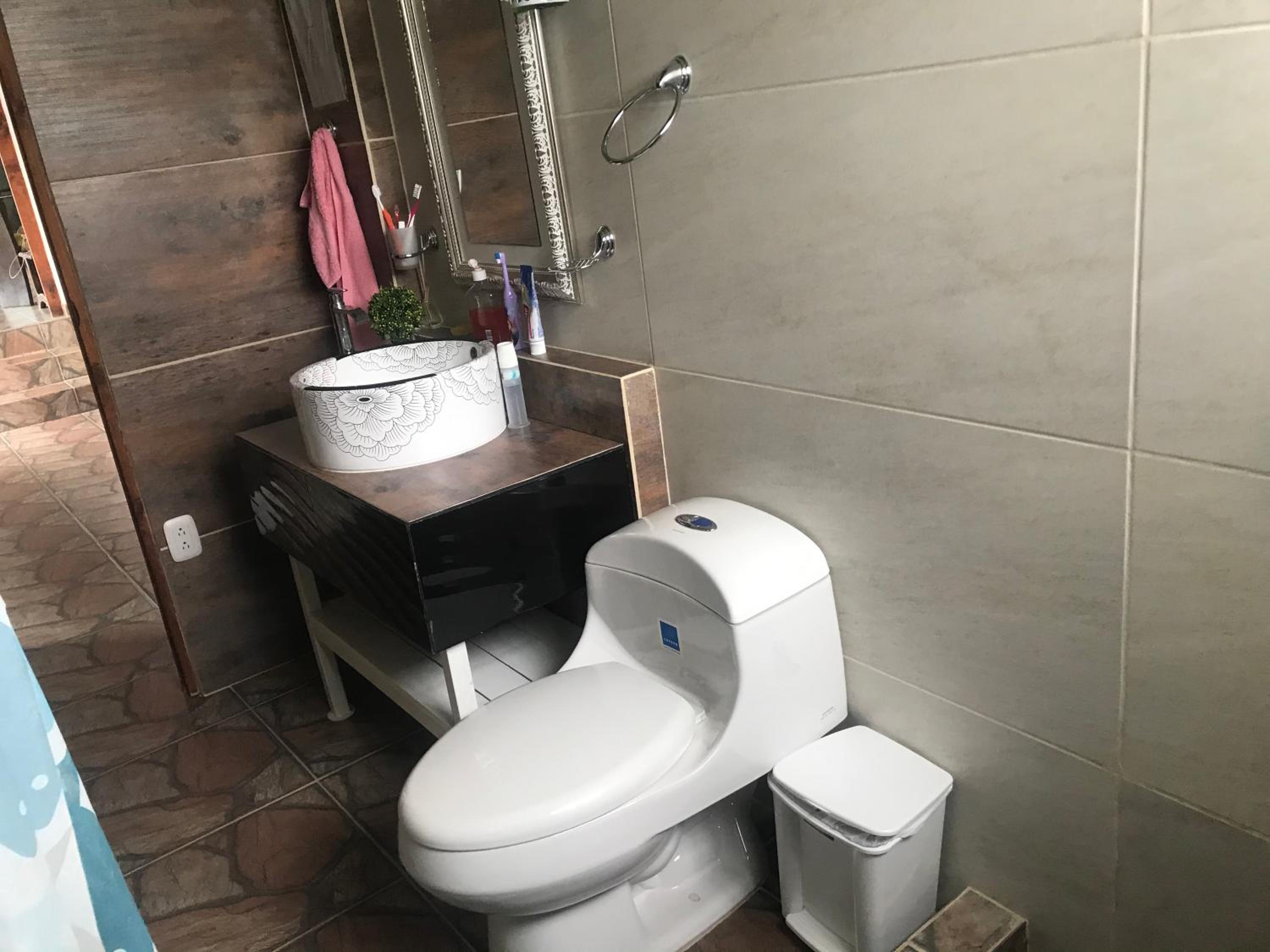 Hermosa Casa de campo grande con aire acon,wifi,piscina,billar !villa ensueño !
