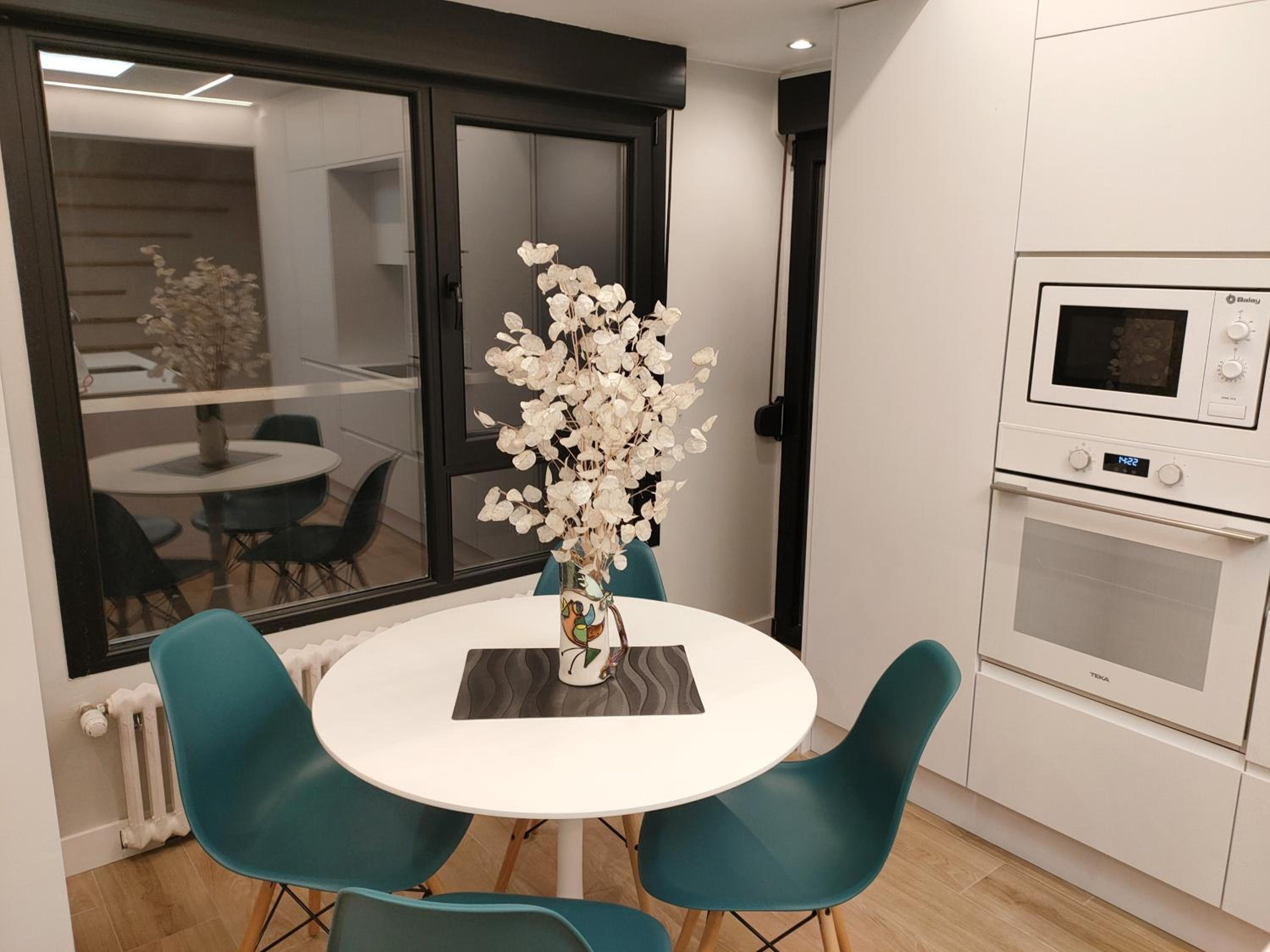 Oviedo Vacations - OVIEDO CENTRO SANTA CLARA PISO DE LUJO - Property Image 19