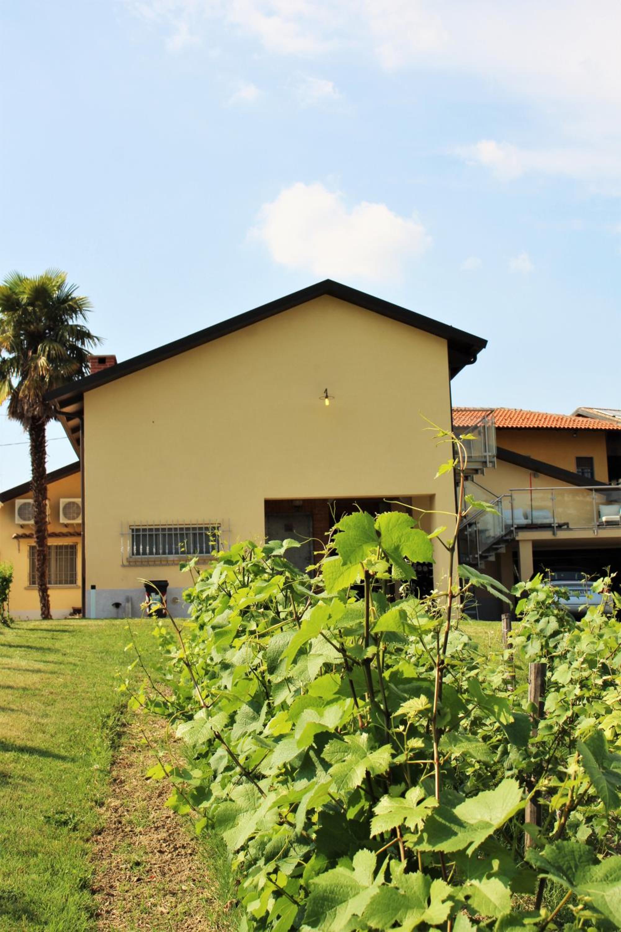 Maison Petit Perlage B&B and Champagne view 4
