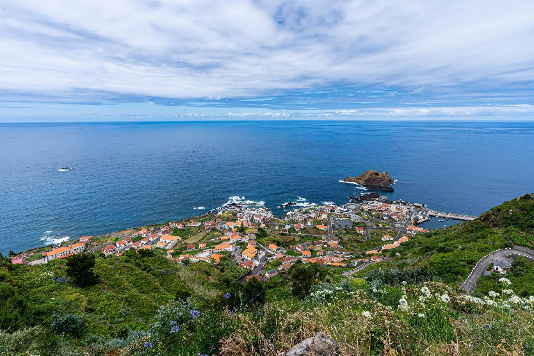 Chalet do Monte no Porto Moniz by Homie view 4