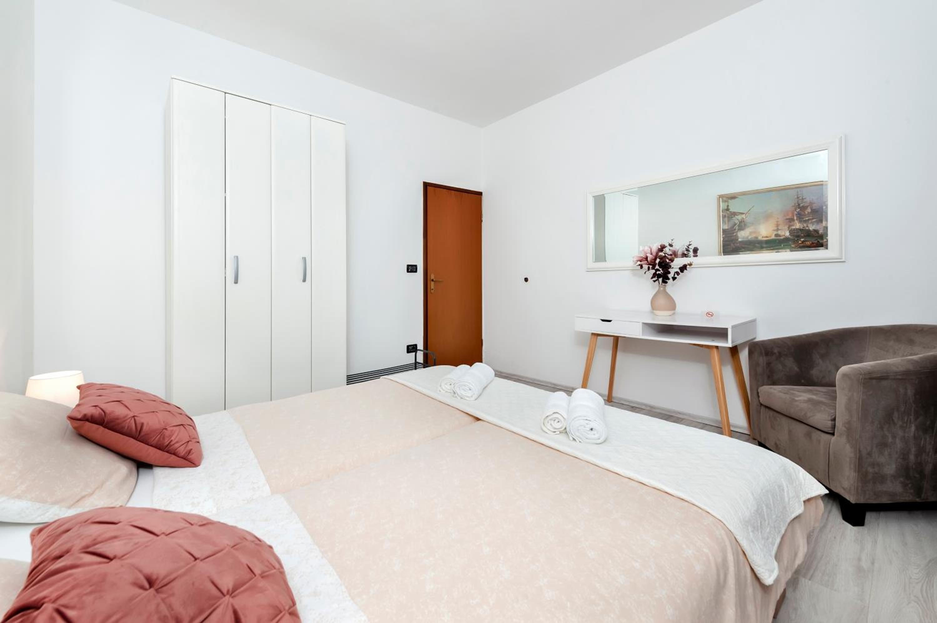 Apartment St. Antonio view 4