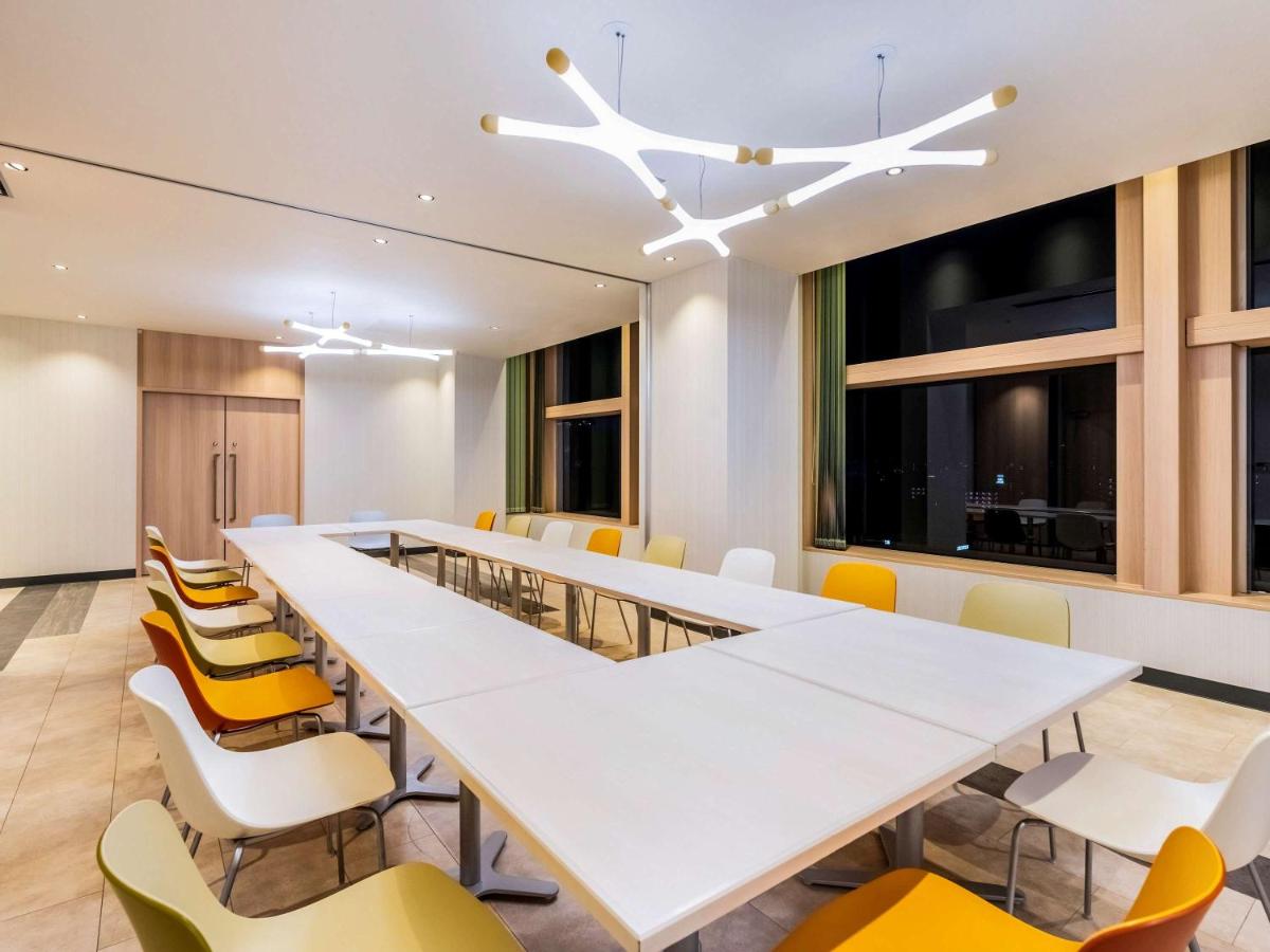meeting room