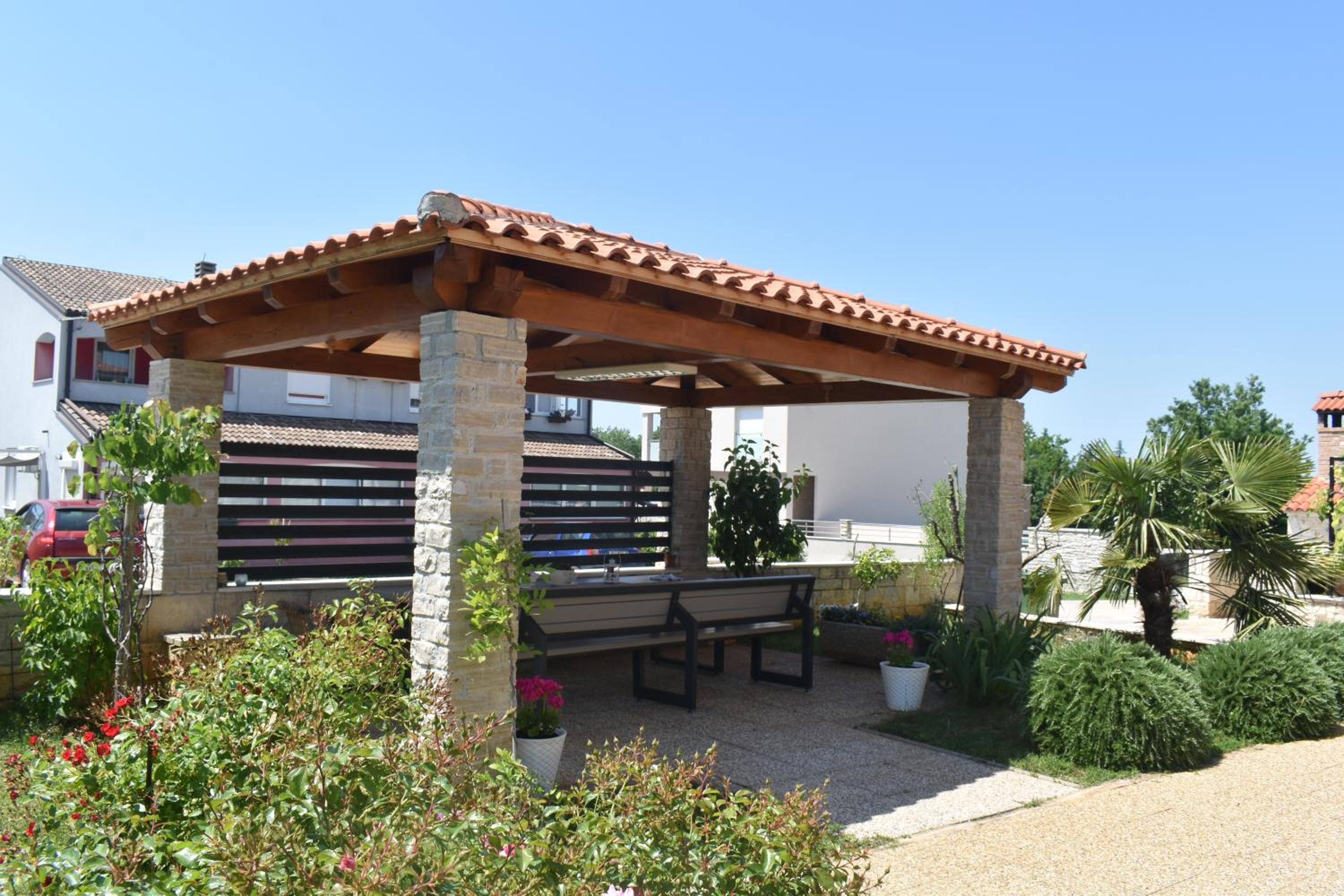 Photo 60