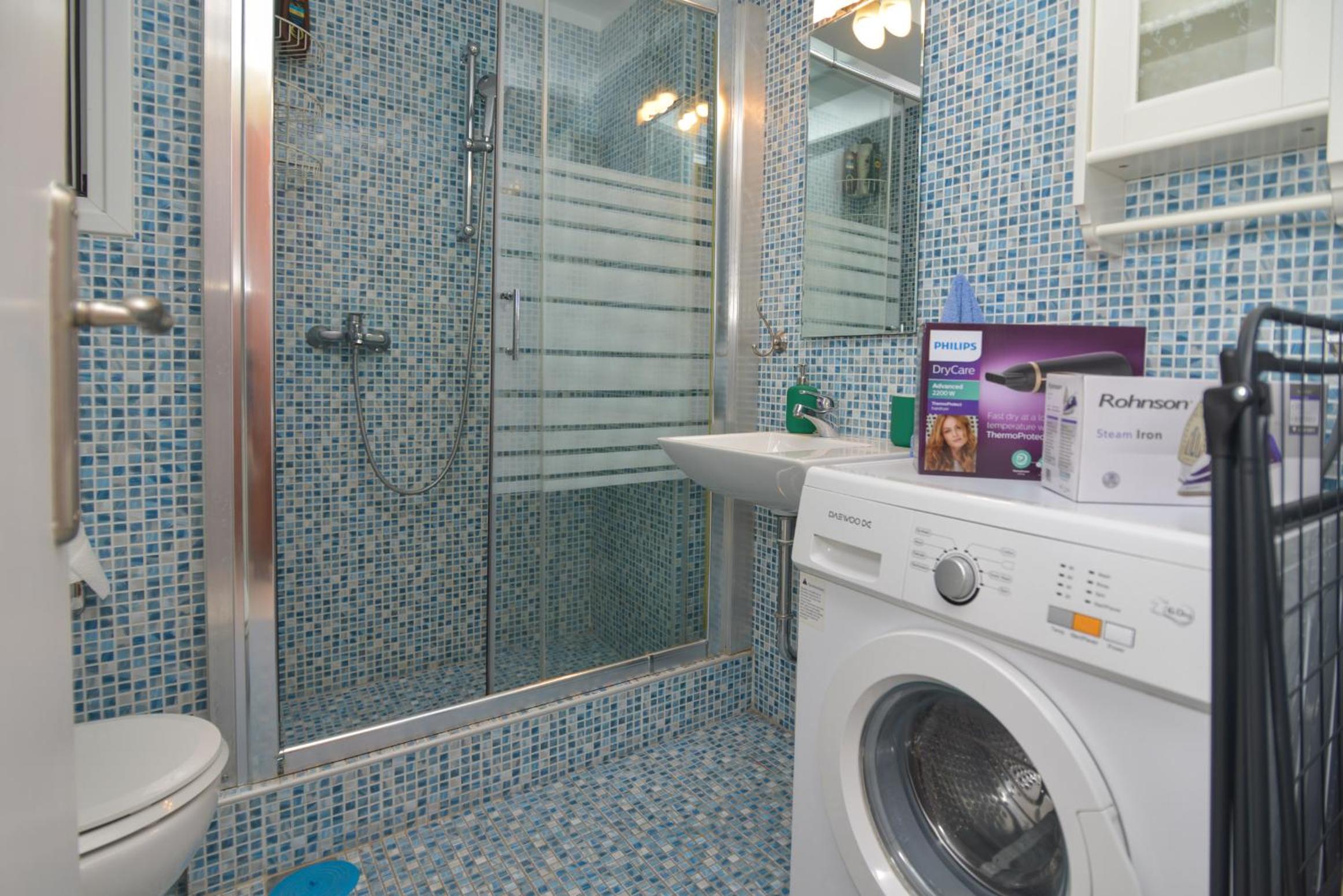 Athens Stylish studio in front of Syntagma metro stop for 2