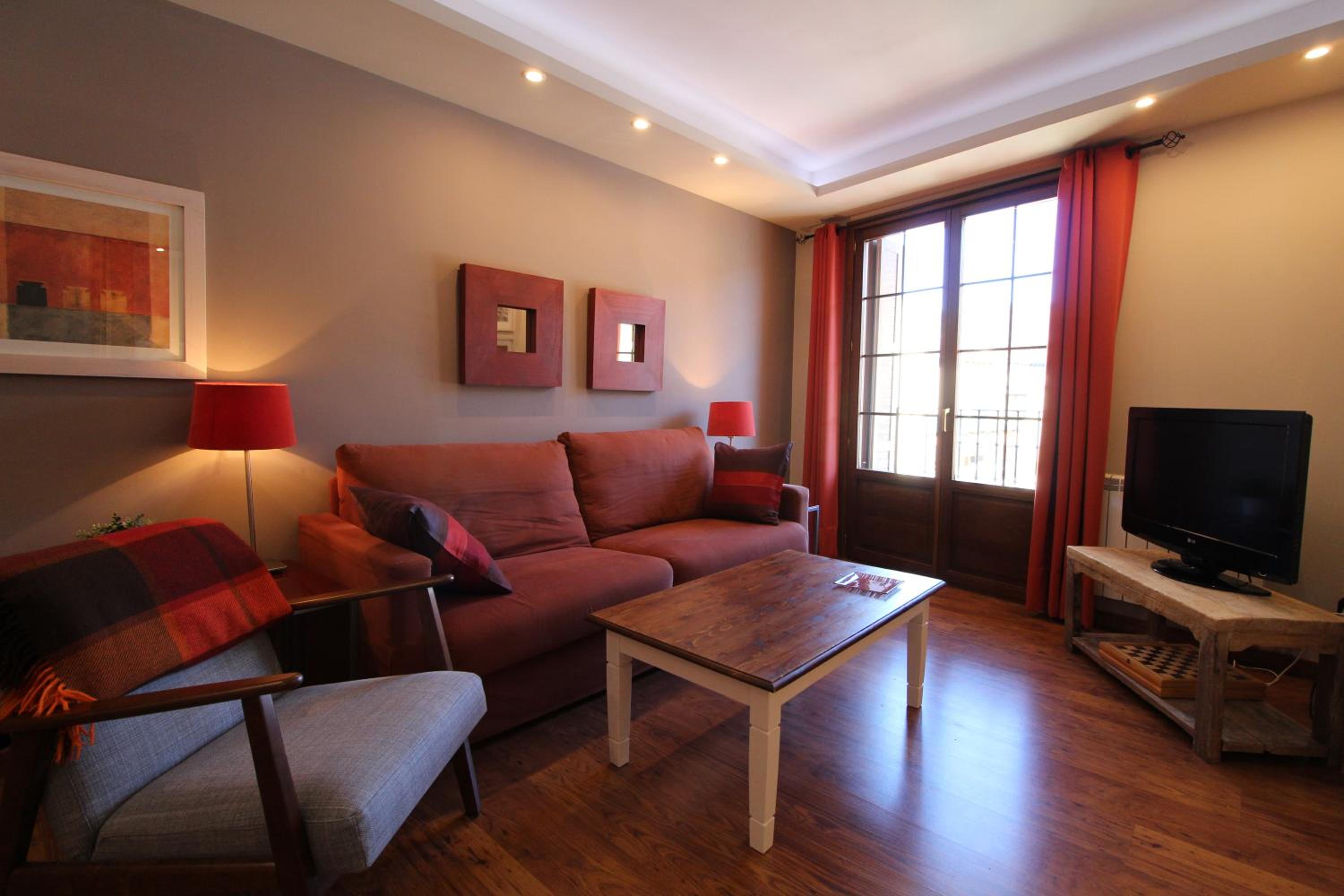 Apartamentos Turísticos Ezcaray