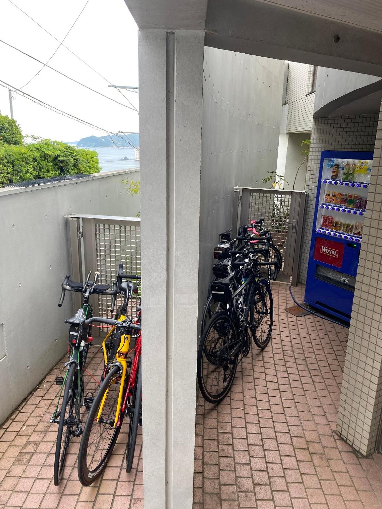 Atami Onsen Guest House Megumi 5 minutes walk from Atami Station
