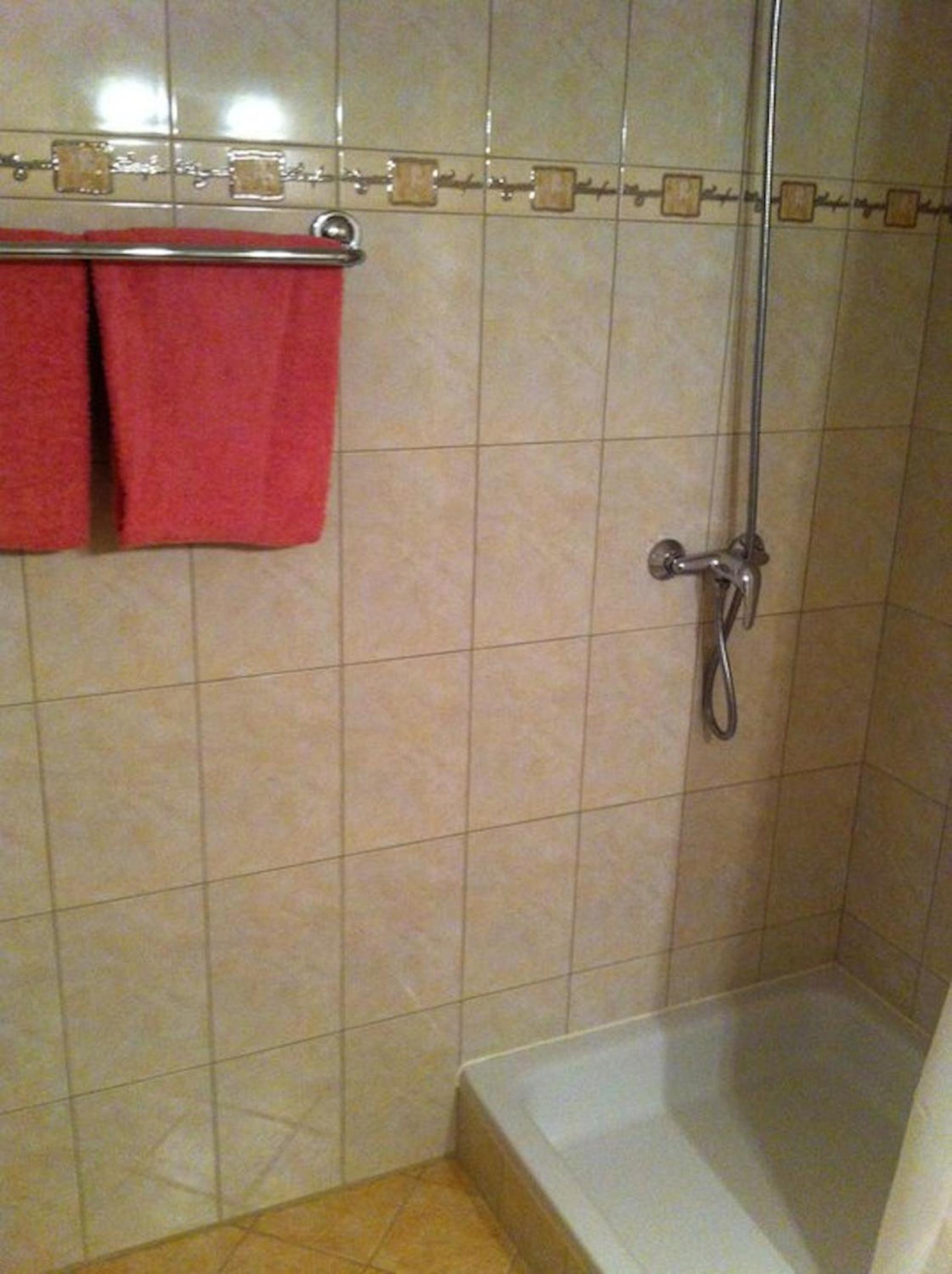 Photo 56