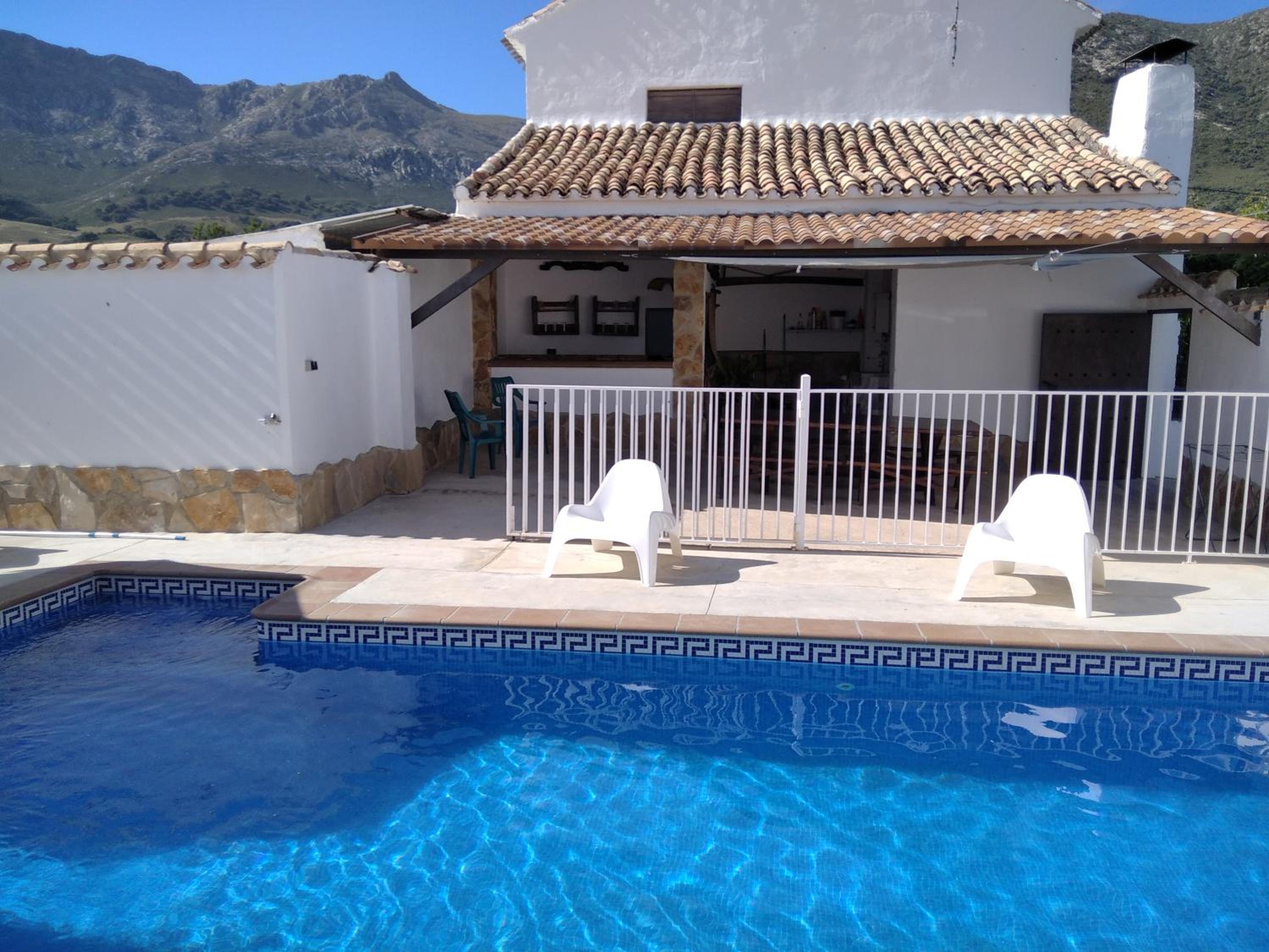 Cortijo el llano Priego de Córdoba