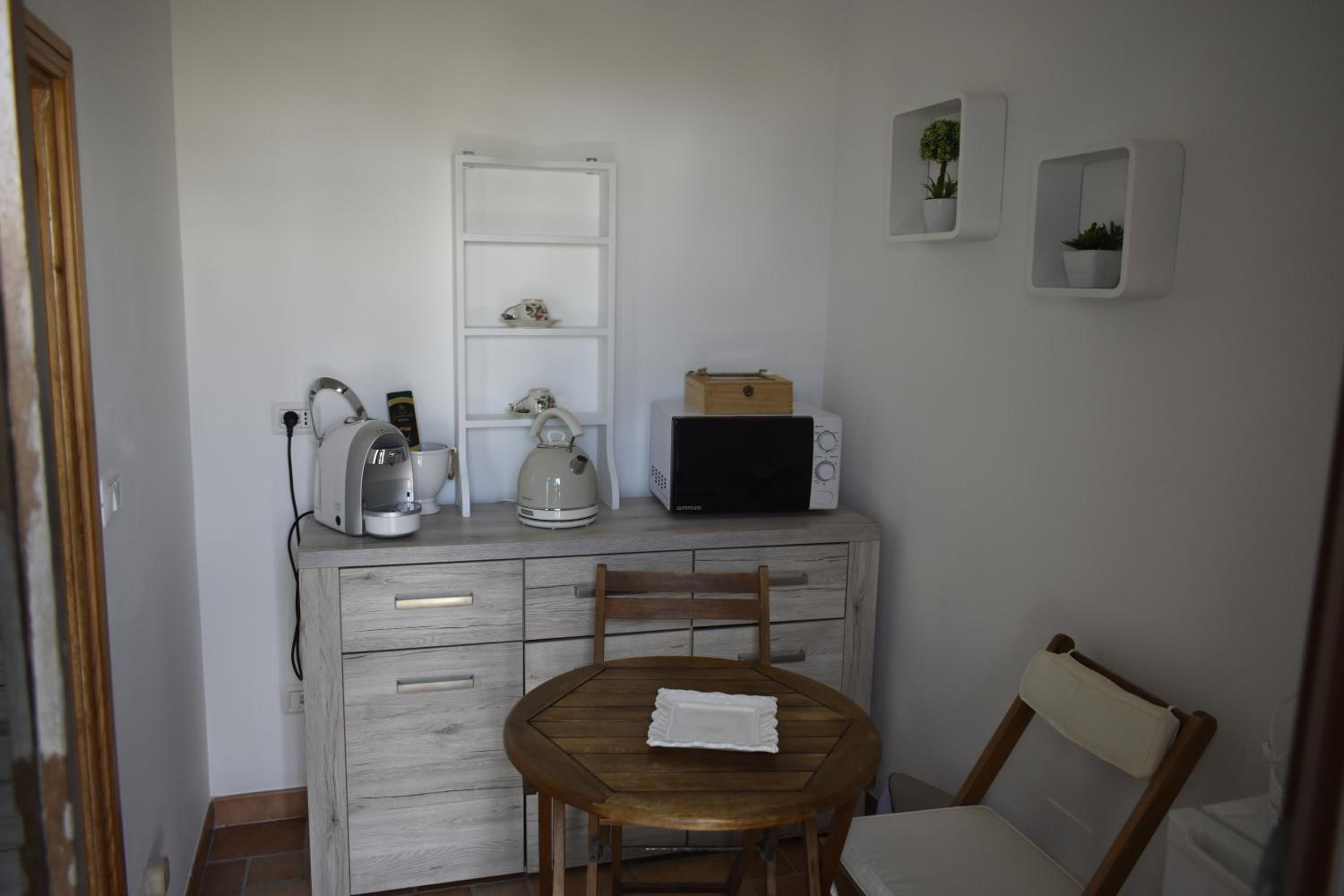 B&B Prestige en Polignano a Mare — kitchen