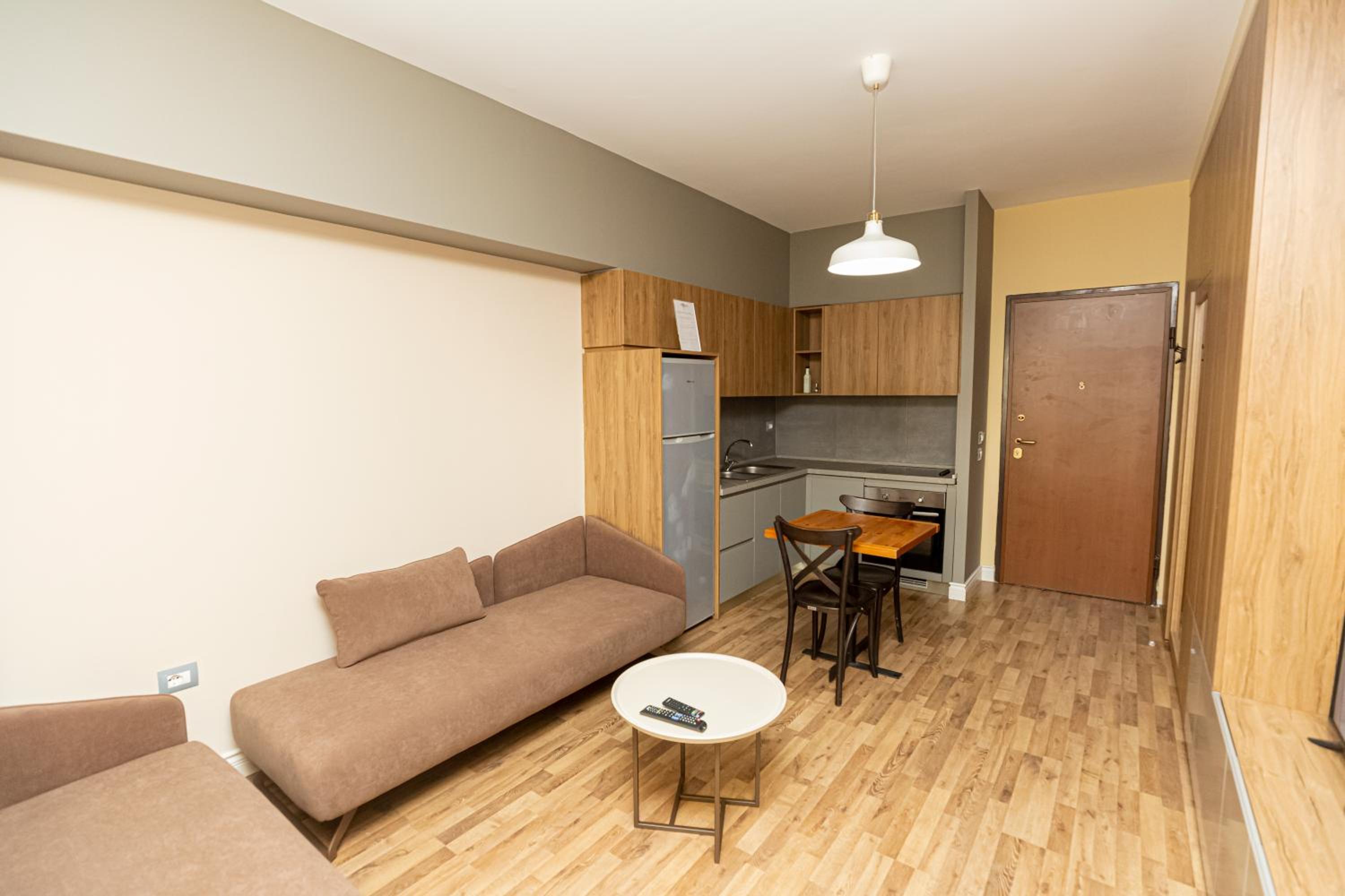 Porta Apartament