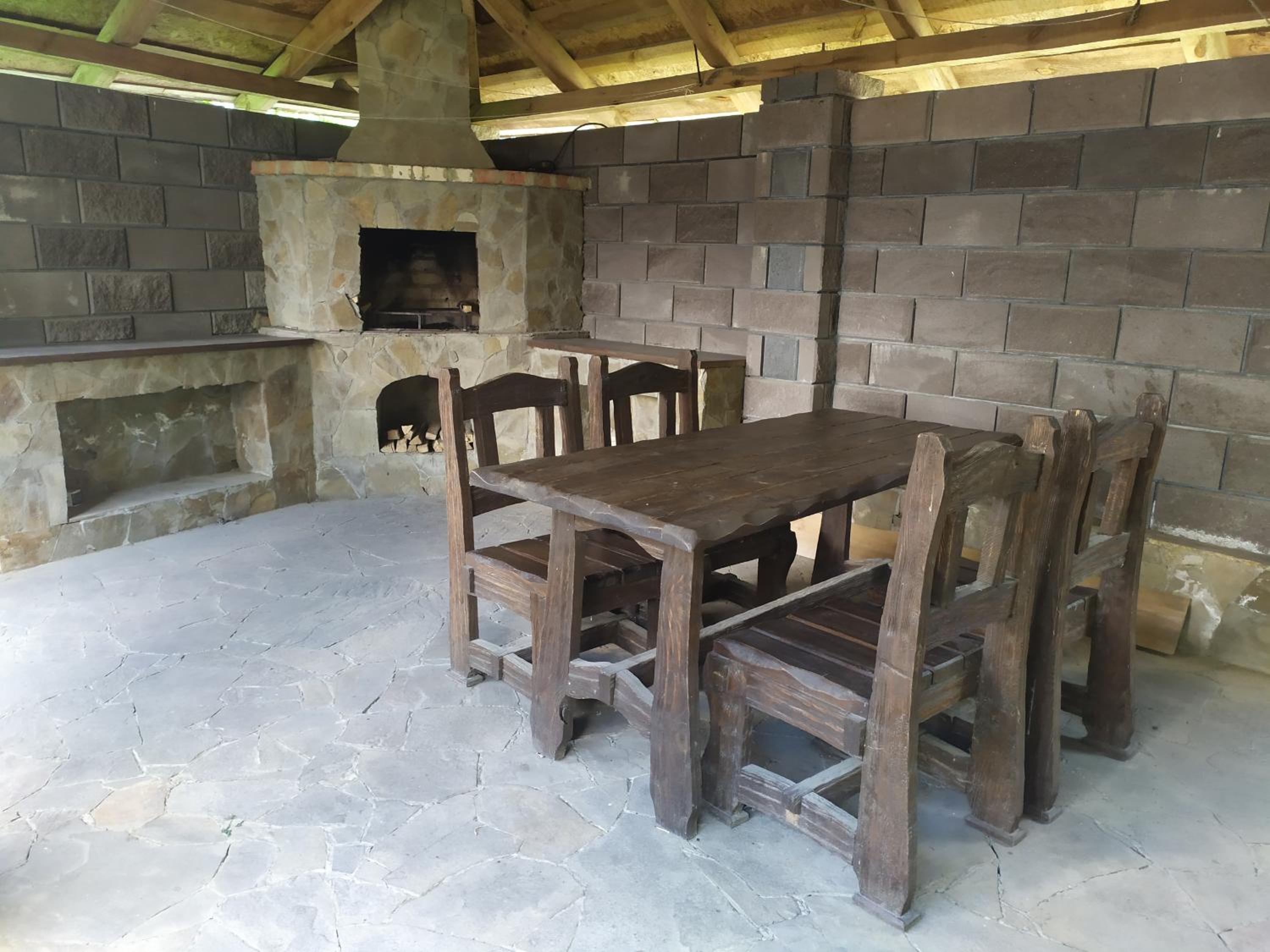 Photo 6