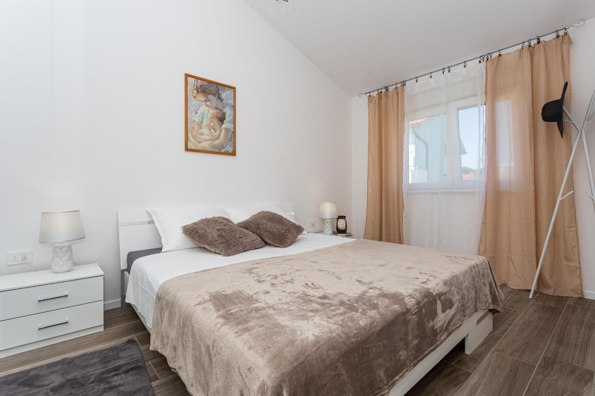 Apartments Doris view 4