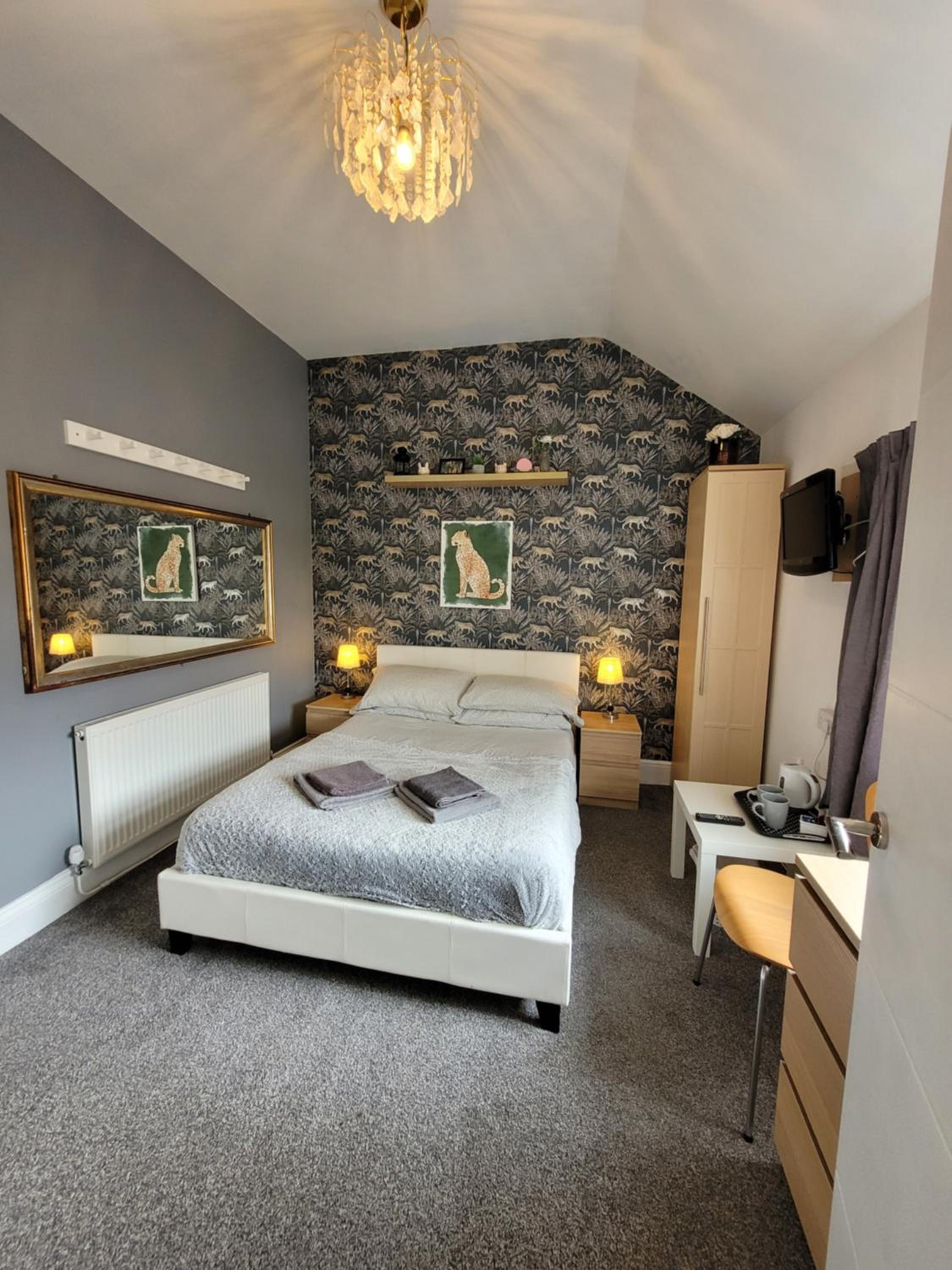 Room@87 view 2