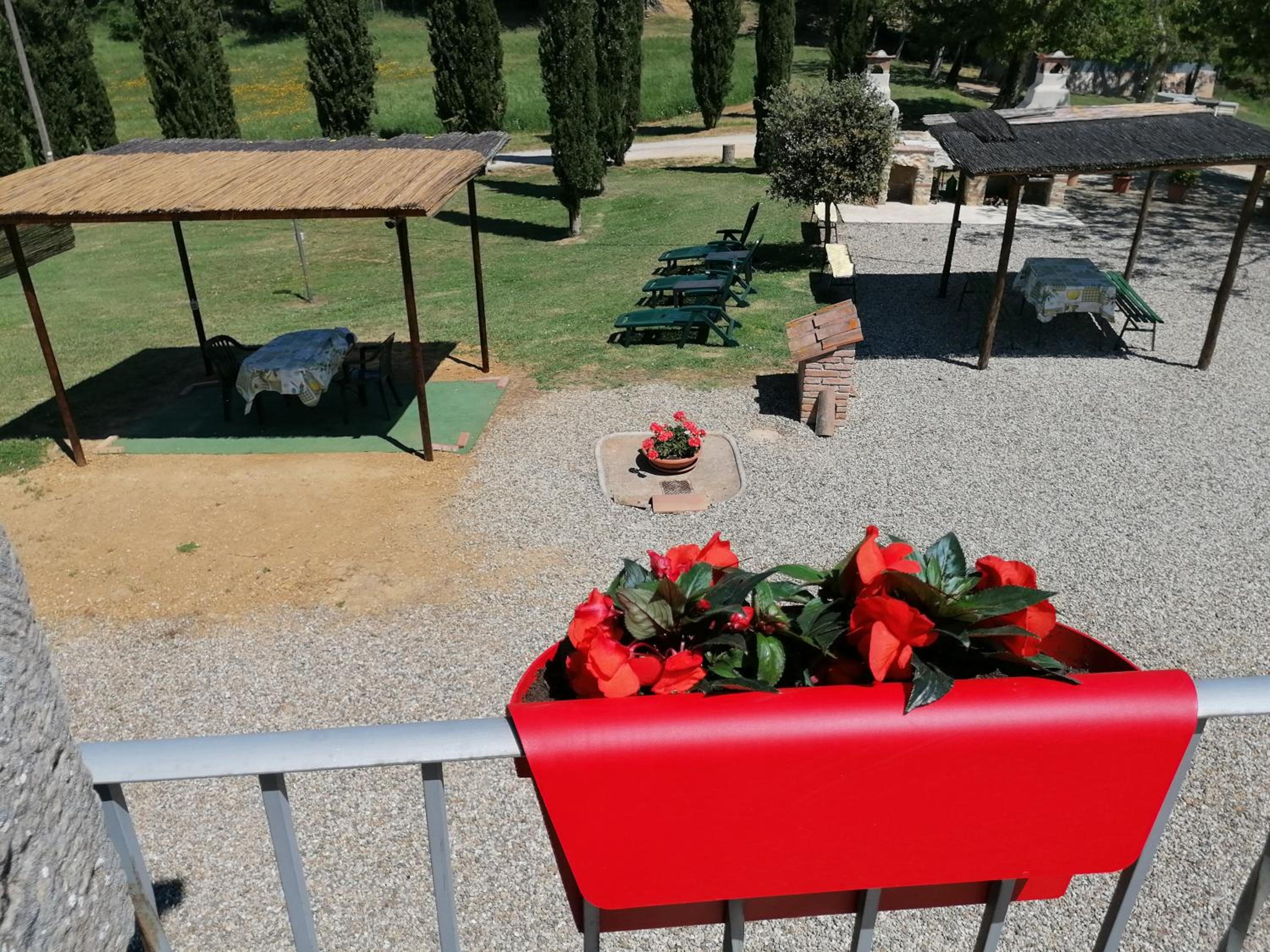 Photo 48