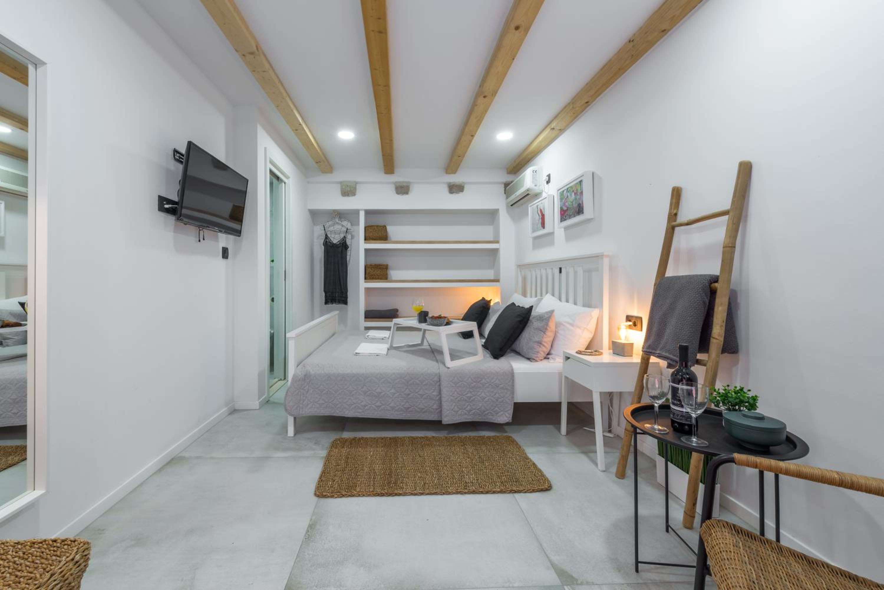 Apartments Bobo