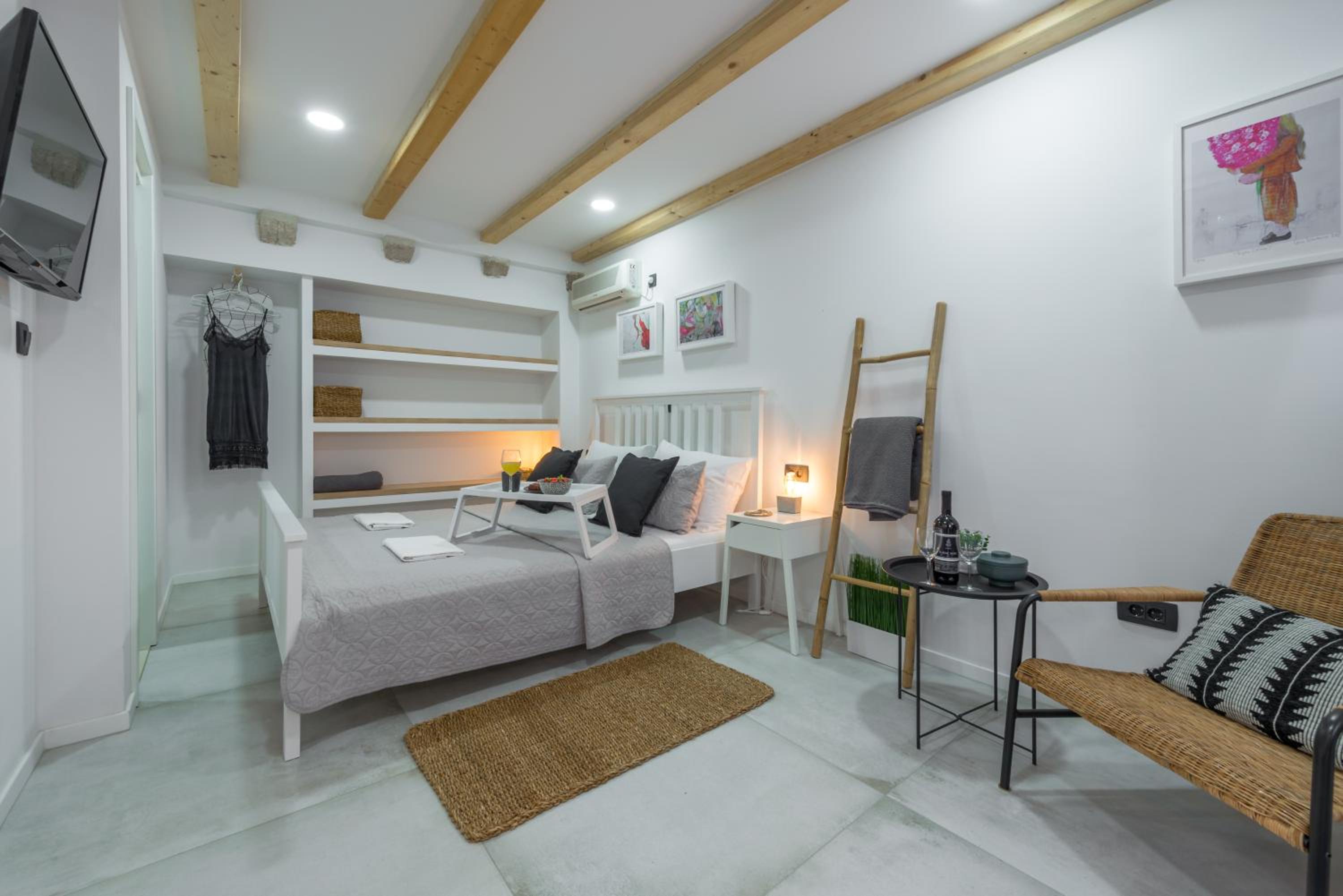 Apartments Bobo