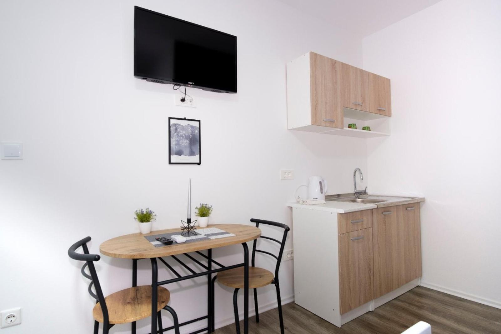 Ana ROOMS