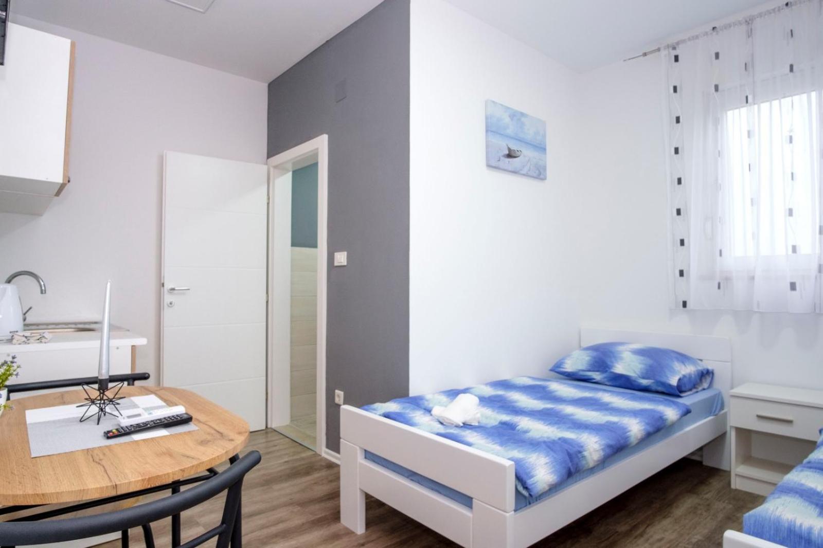 Ana ROOMS