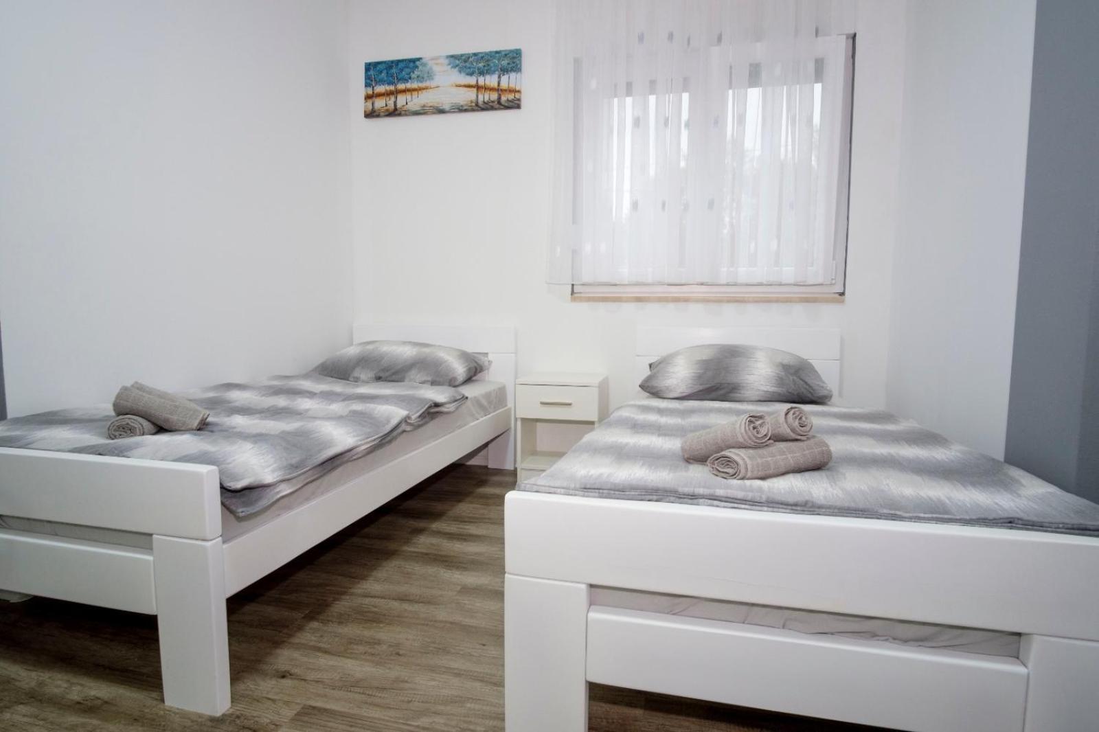Ana ROOMS