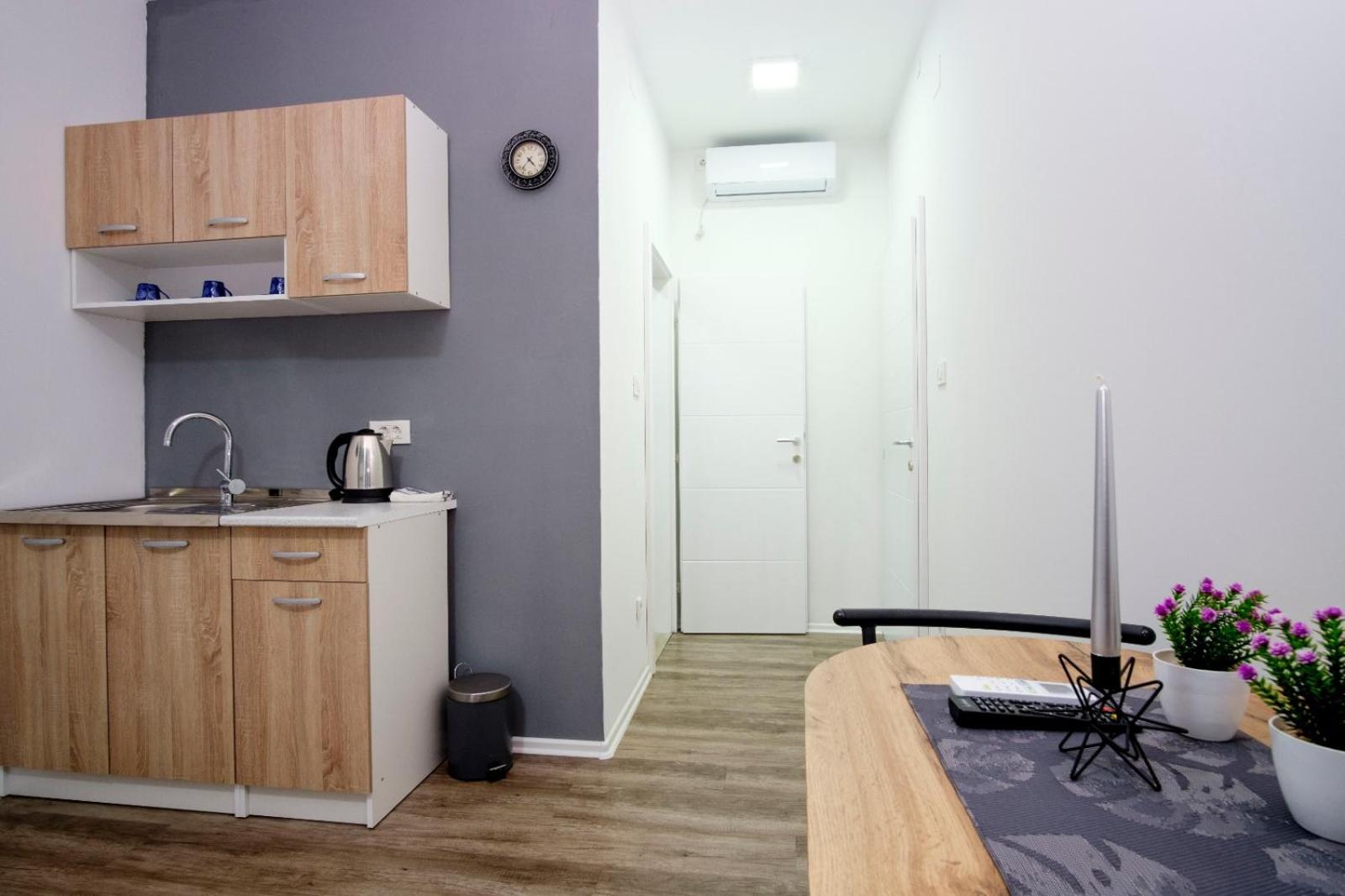 Ana ROOMS