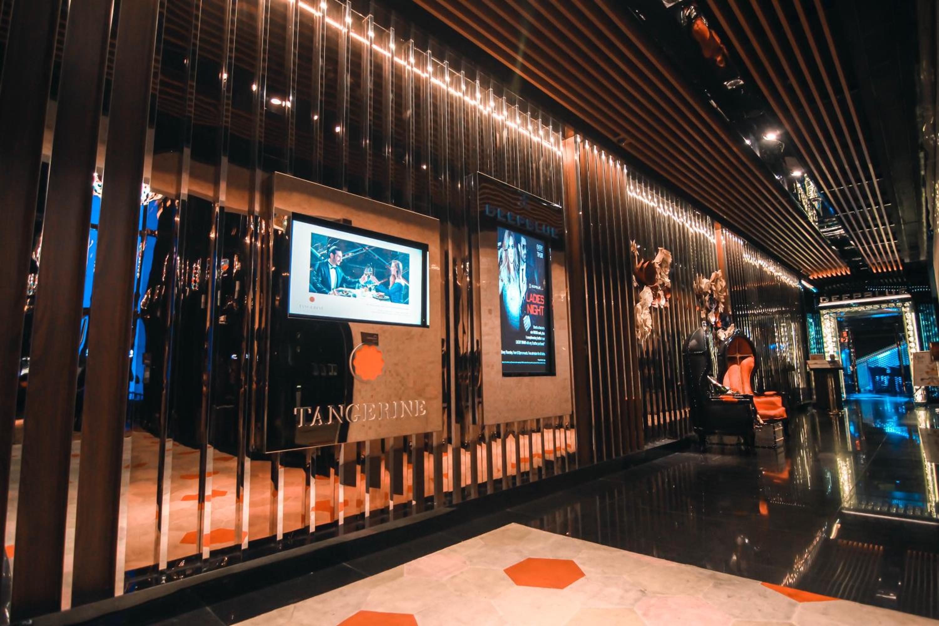 Dolphin Platinum KLCC Kuala Lumpur photo 2