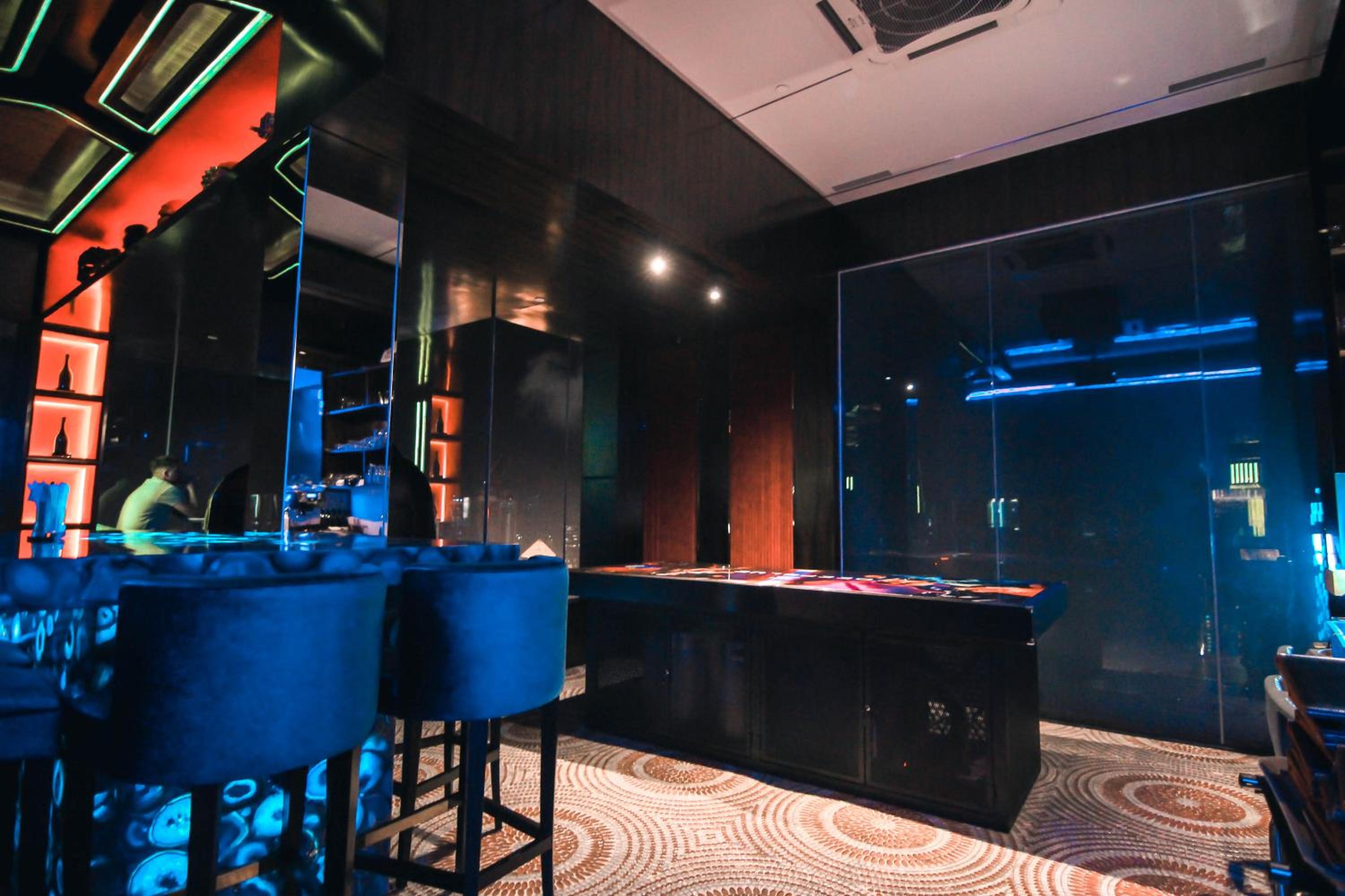 Dolphin Platinum KLCC Kuala Lumpur photo 5