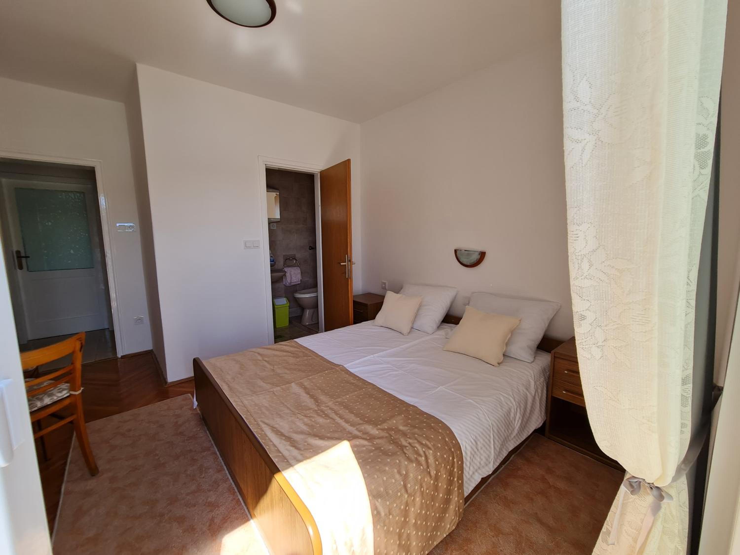 Apartmani i sobe Jusić view 4